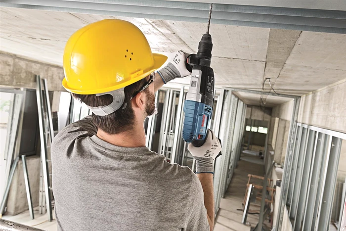 Detalle de Bosch Professional GBH 2-28 F – SDS-plus Bohrhammer mit Kickback Control