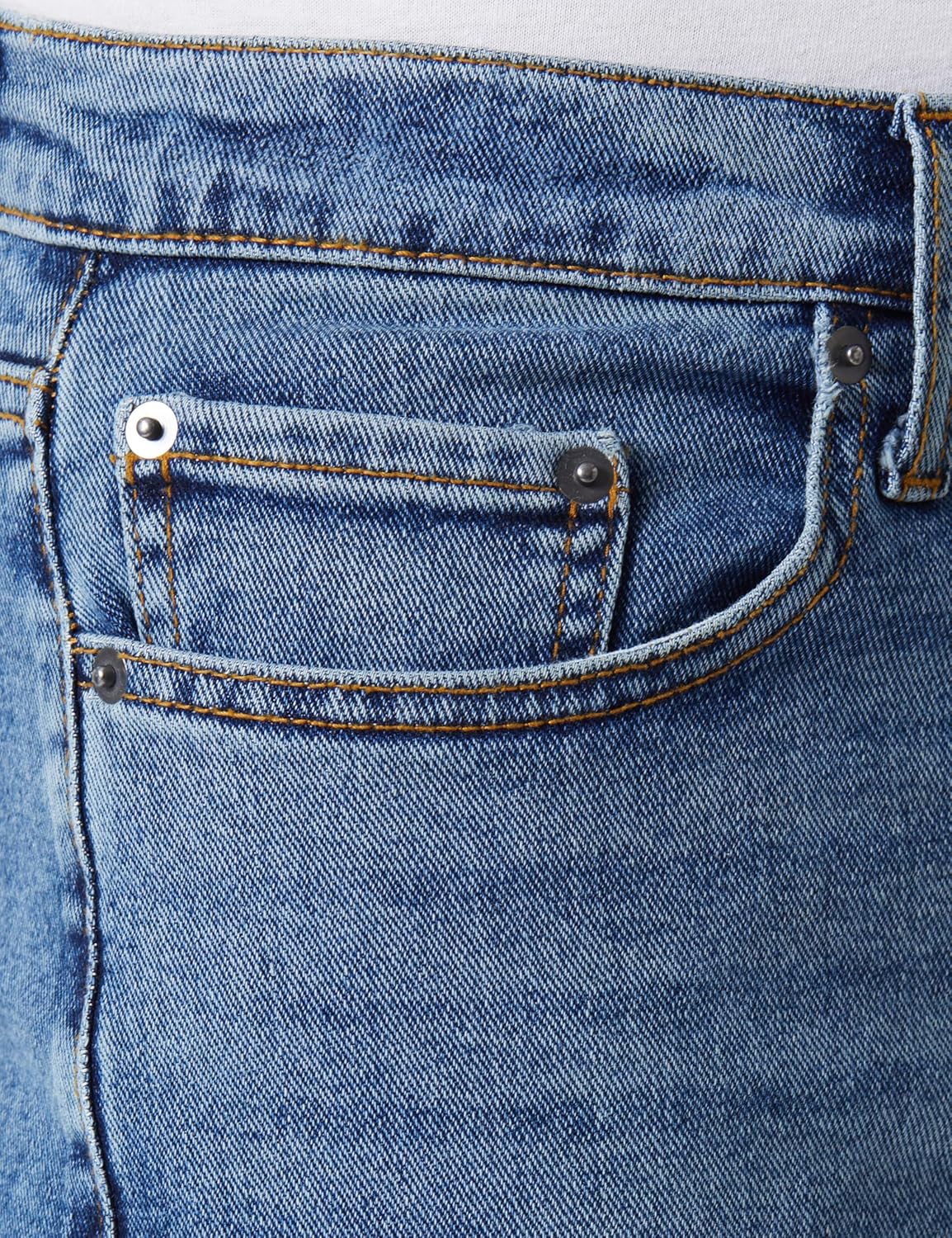 Thumbnail 3 de Amazon Essentials Men’s Athletic-Fit Stretch Jeans (Discontinued Colours)