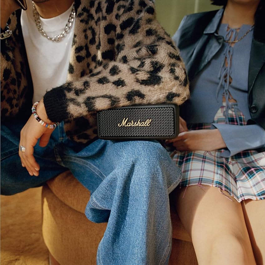 Detalle 2 de Marshall Emberton II Altavoz Bluetooth portátil IP67, 30 h