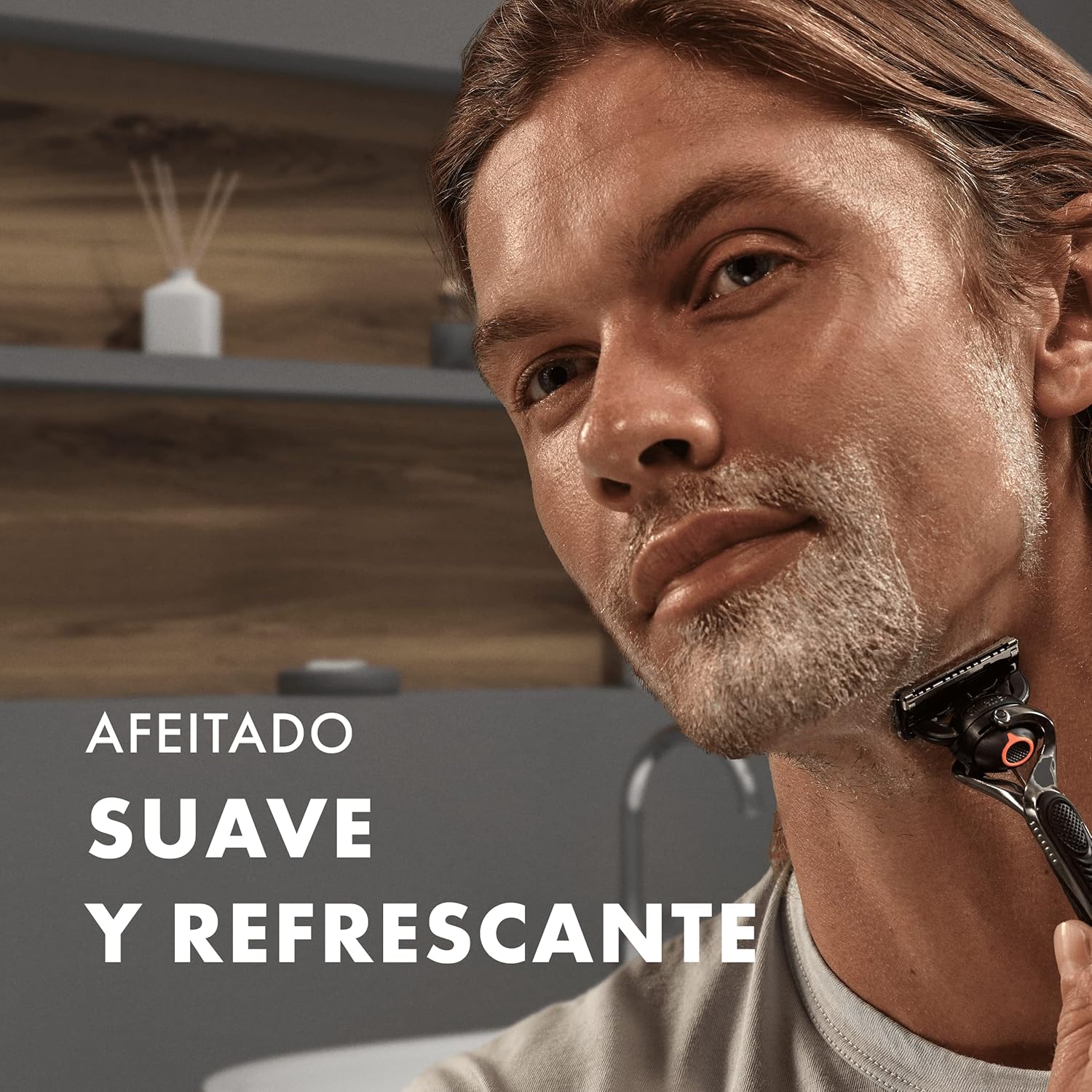 Detalle 2 de Gillette Fusion Gel Afeitar Hombre Piel Sensible 6x200ml