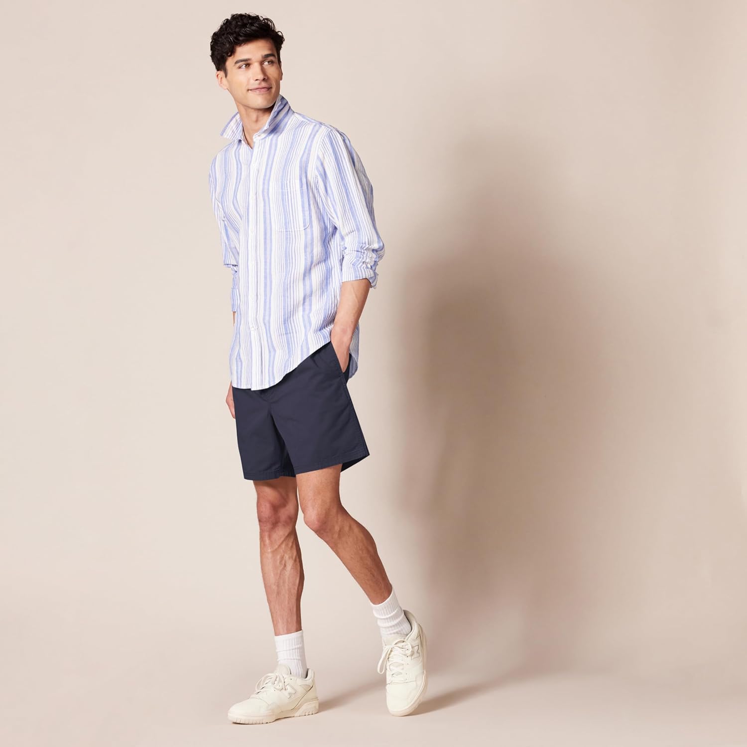 Thumbnail 2 de Amazon Essentials Men’s 5" (15cm) inseam drawstring shorts