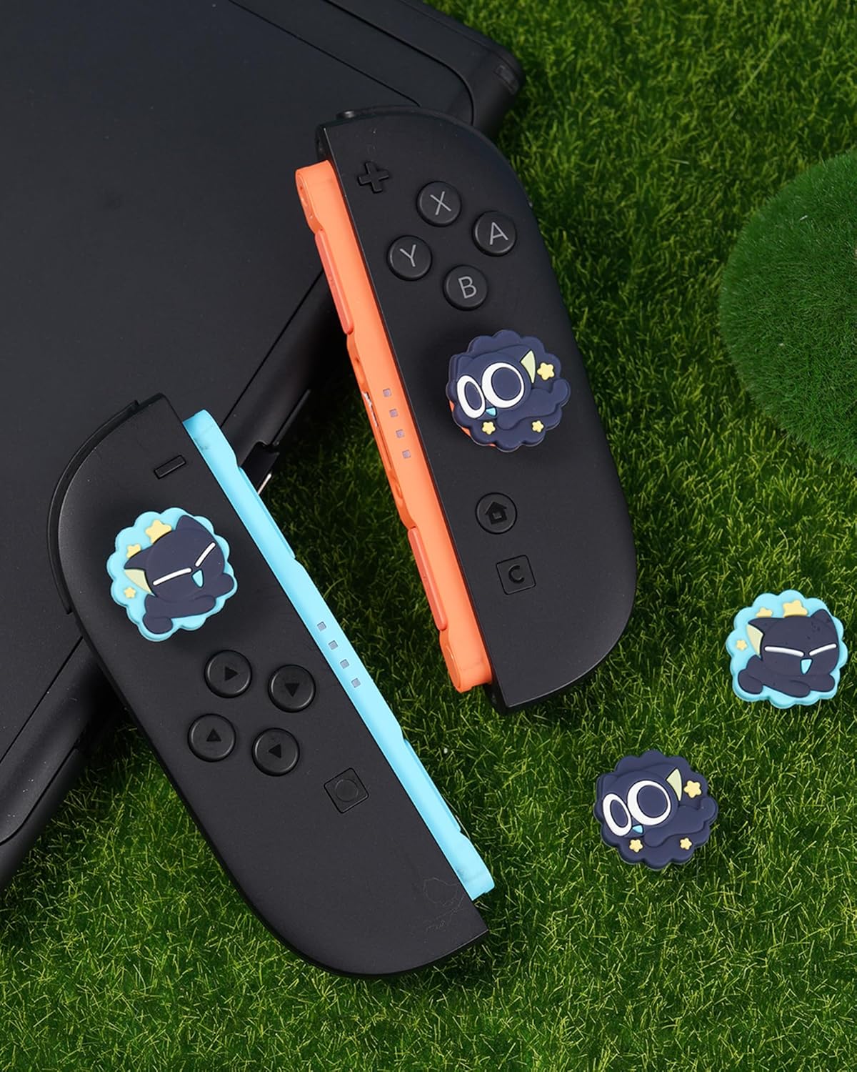 Thumbnail 6 de GeekShare Thumb Grips for Switch 2 (2025) – Replacement joystick button caps, 4PCS (Cloud Star Dream)