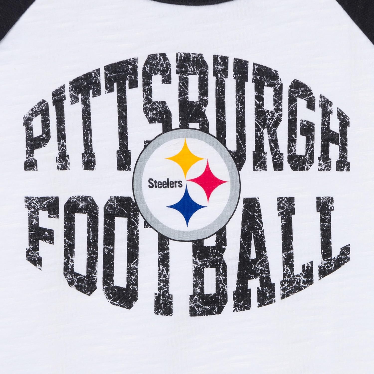 Detalle de Gerber NFL Baby T-Shirt and Shorts Set with Steelers Graphics