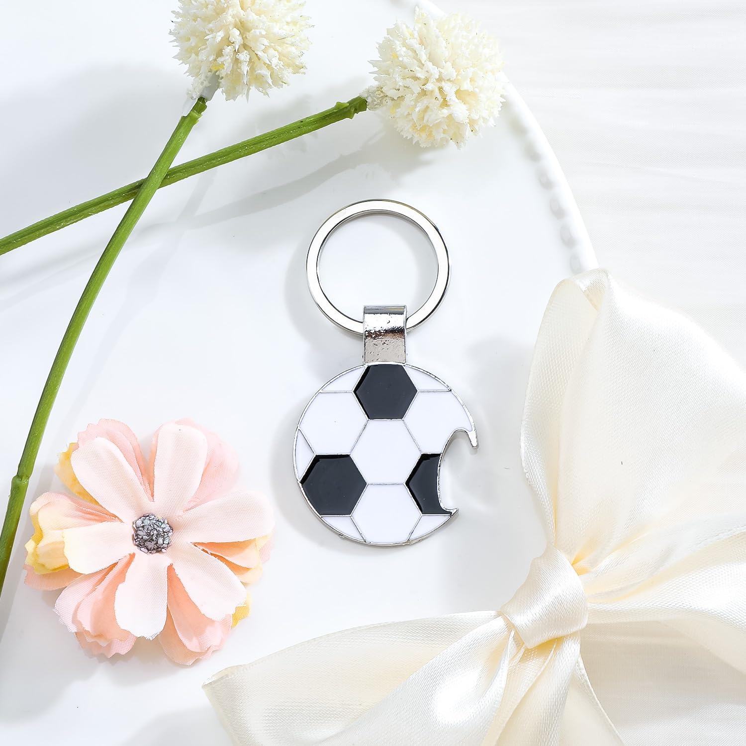 Detalle de Bottle Opener Keyring Football Corkscrew Keychain