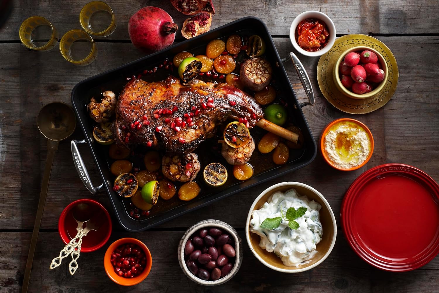 Detalle 2 de Le Creuset Toughened Non-Stick Rectangular Roaster, 35 cm