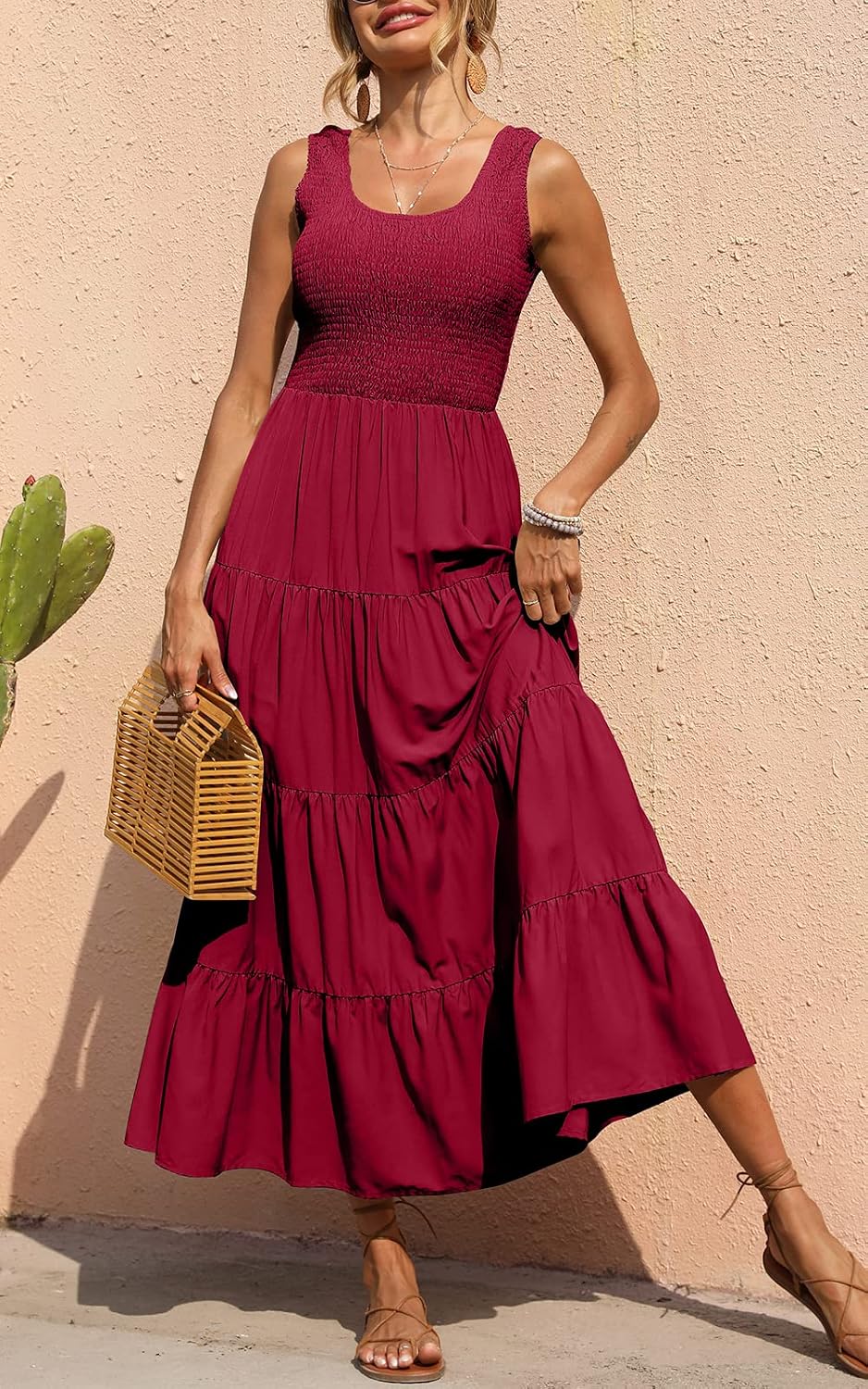 Detalle de PRETTYGARDEN Women's 2026 Casual Maxi Sundress with Smocked Tank, Sleeveless, Tiered Long Dress