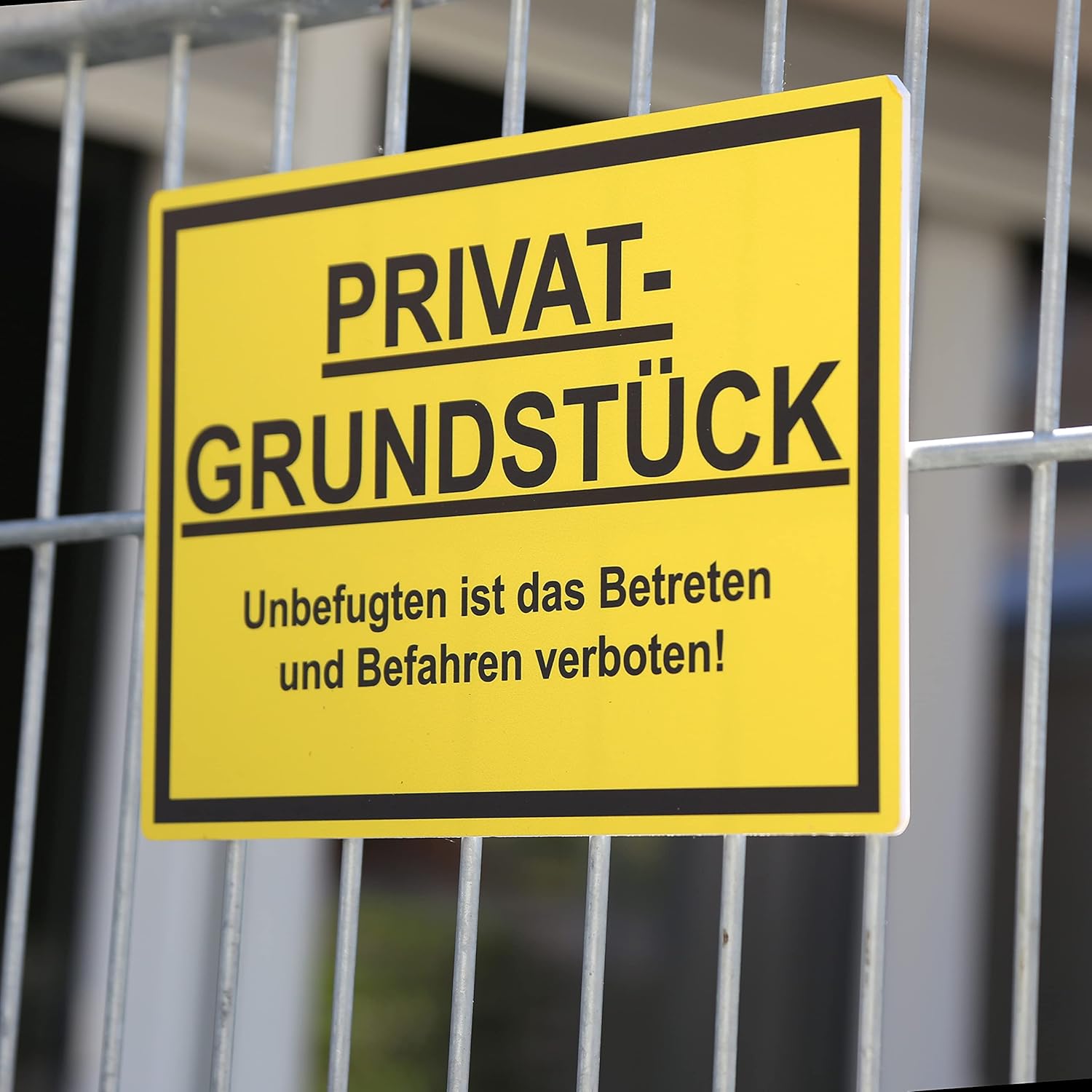 Thumbnail 4 de STROBO 2er Set XXL Privatgrundstück Hinweisschild „Unbefugten ist das Betreten und Befahren verboten!“ (40 x 30 cm, 5 mm Hartschaumplatte)