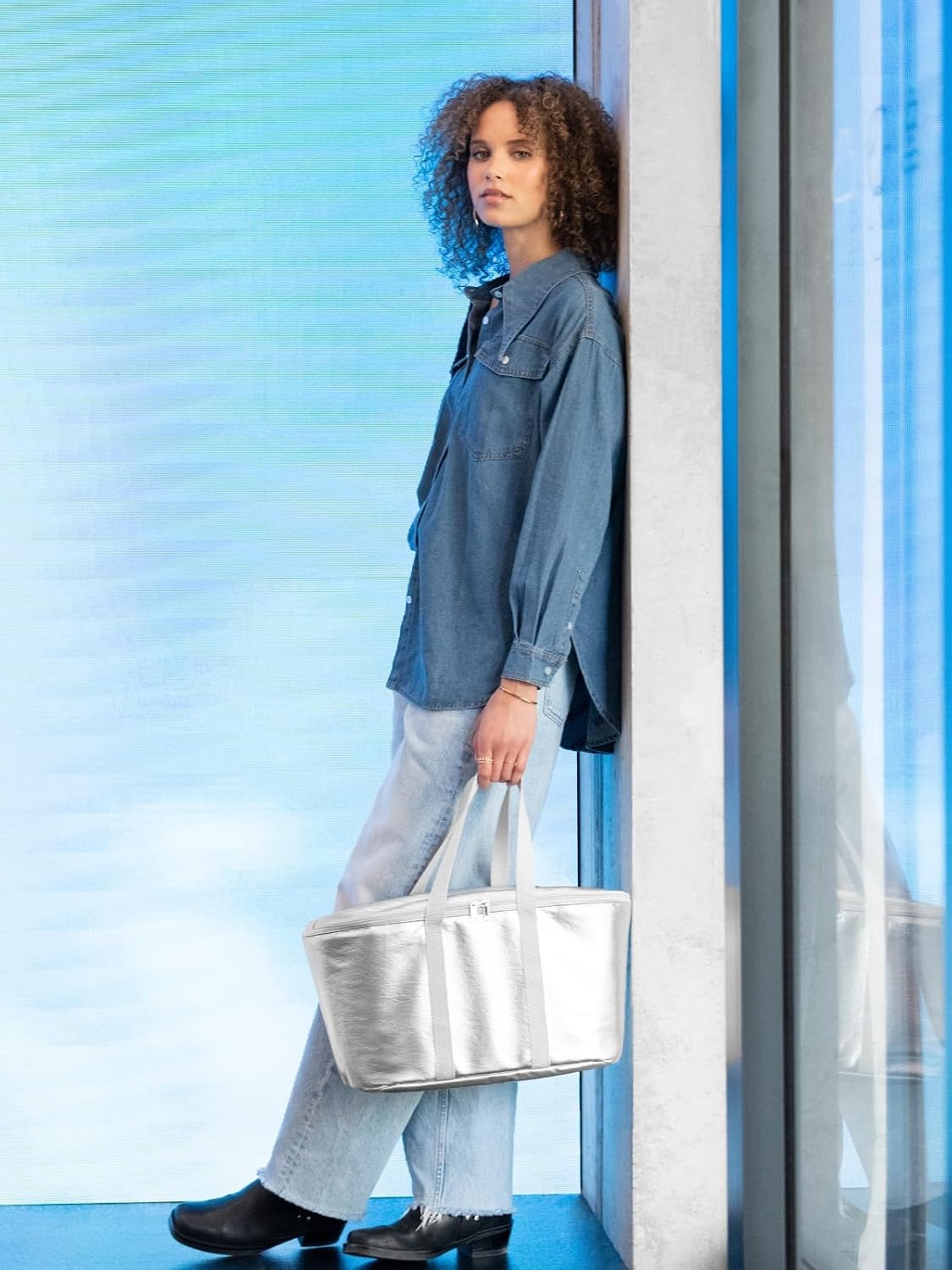 Detalle de reisenthel coolerbag Silver Crackle – Kühltasche aus hochwertigem Polyestergewebe, 20 L