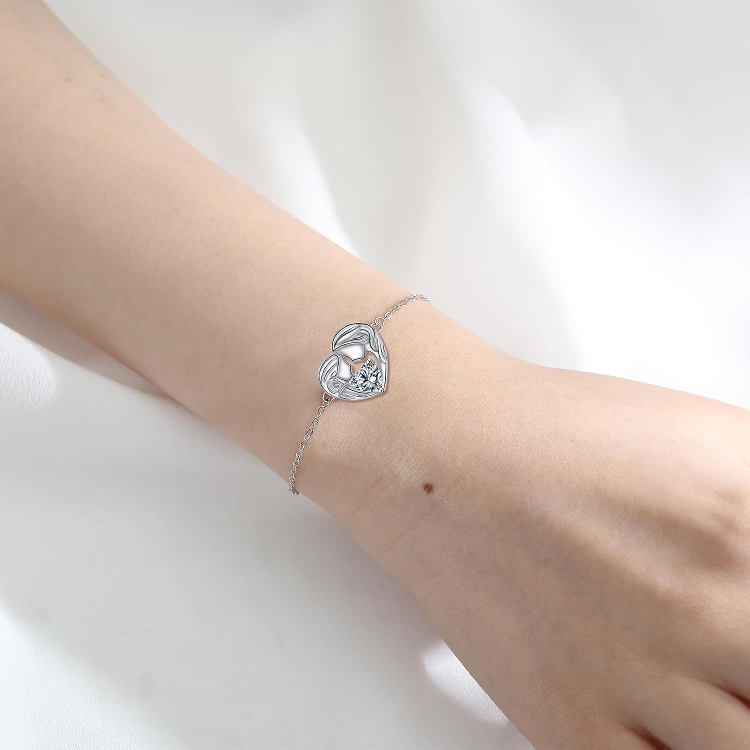Detalle de Bracelet Yinsen femme en argent sterling 925 réglable avec pendentif cœur (17 + 4 cm)