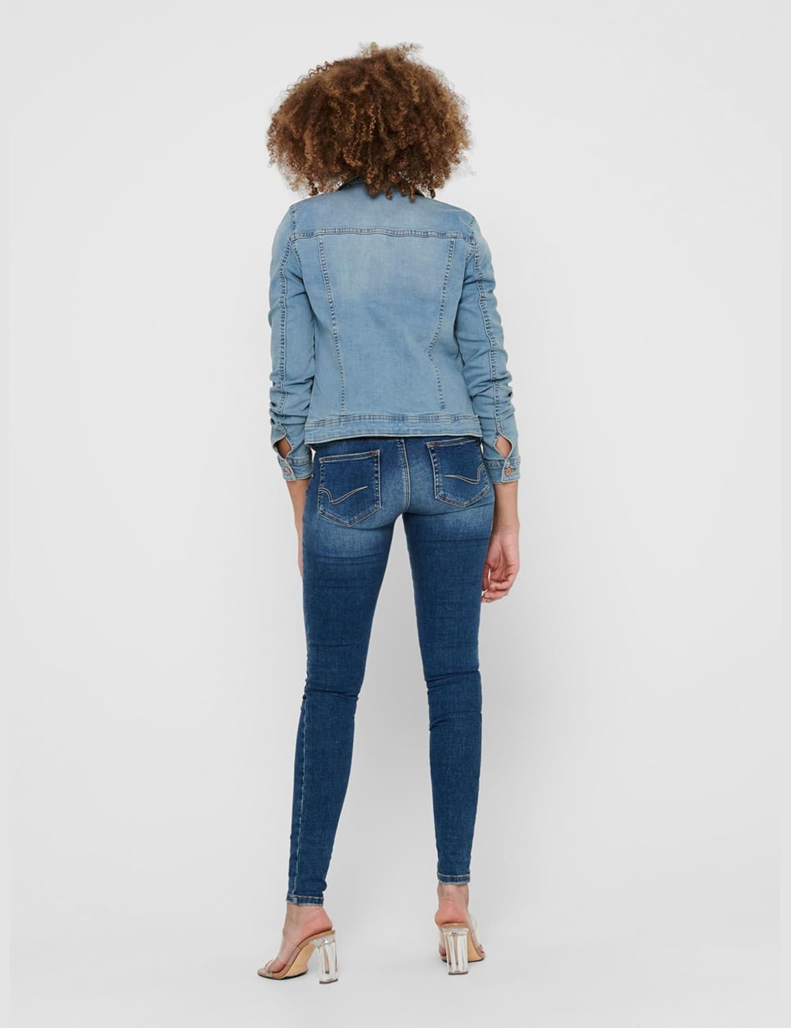 Detalle de ONLY Female Jeansjacke ONLTIA – stilvolle Allround-Jacke von Only