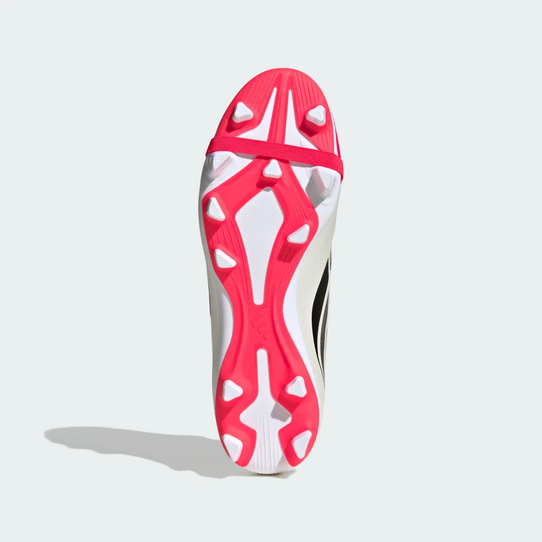 Detalle 2 de Adidas Predator Club: bota de fútbol con lengüeta plegable para césped natural seco y multisuperficie