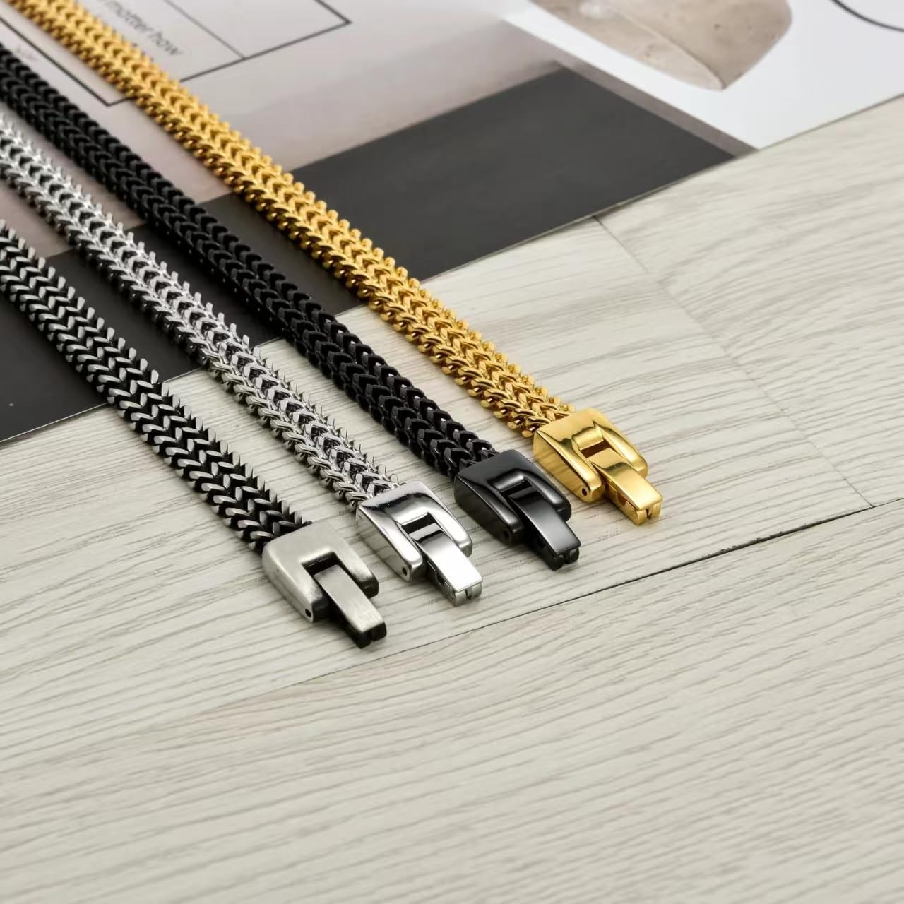Detalle 2 de JSNOM Bracciale Uomo in Acciaio Inossidabile 316L - Argento/Nero/Oro Grigio, Taglie 19 cm e 21 cm