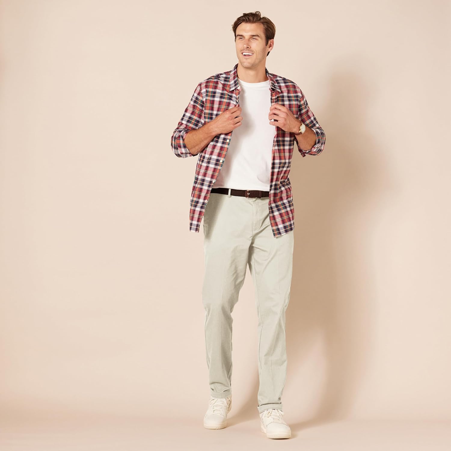 Thumbnail 6 de Amazon Essentials Herren knitterfreie Flatfront-Chinohose in schmaler Passform