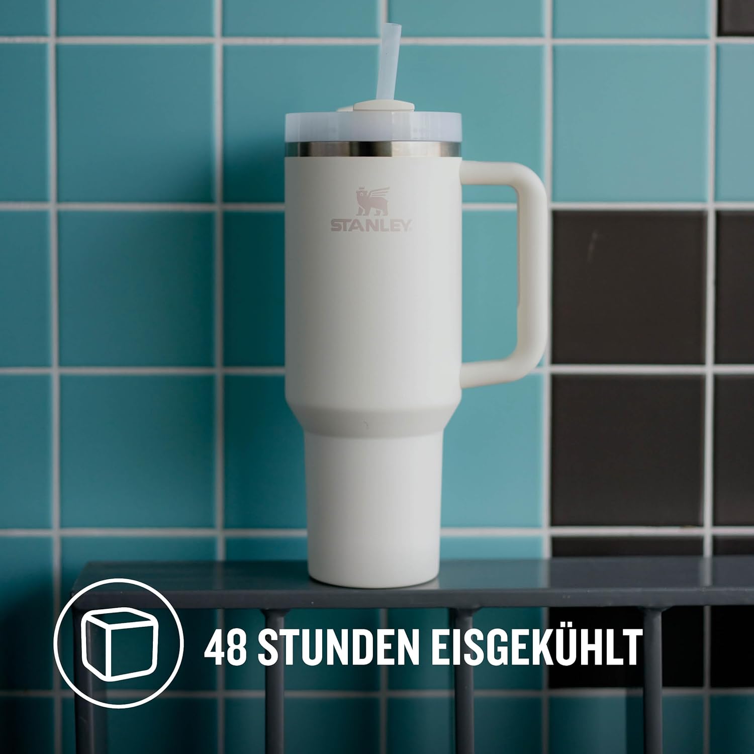 Thumbnail 4 de STANLEY Quencher H2.0 Flowstate Trinkflasche 1,2 L – Edelstahl, BPA-frei, mit Strohhalm