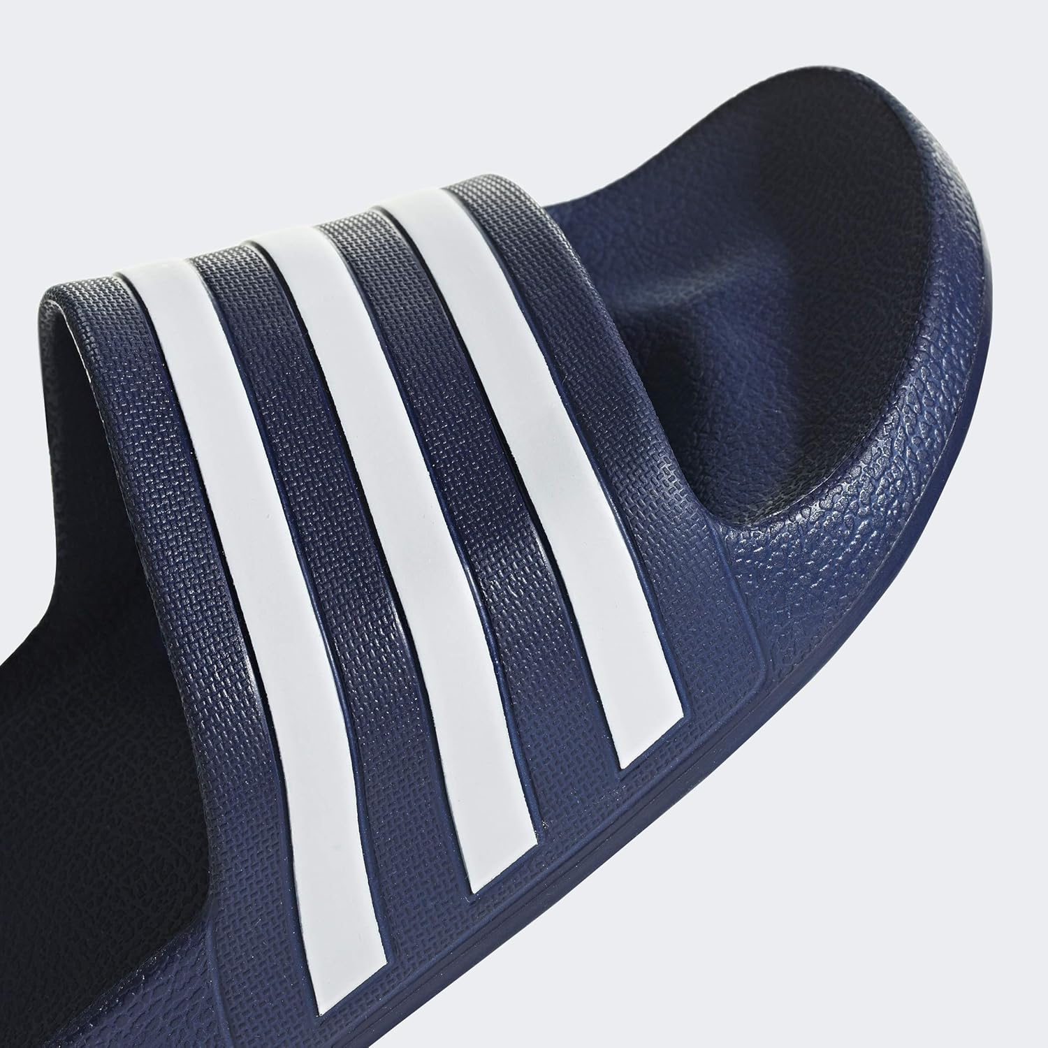 Detalle 1 de adidas Adilette Aqua Slides 42 EU