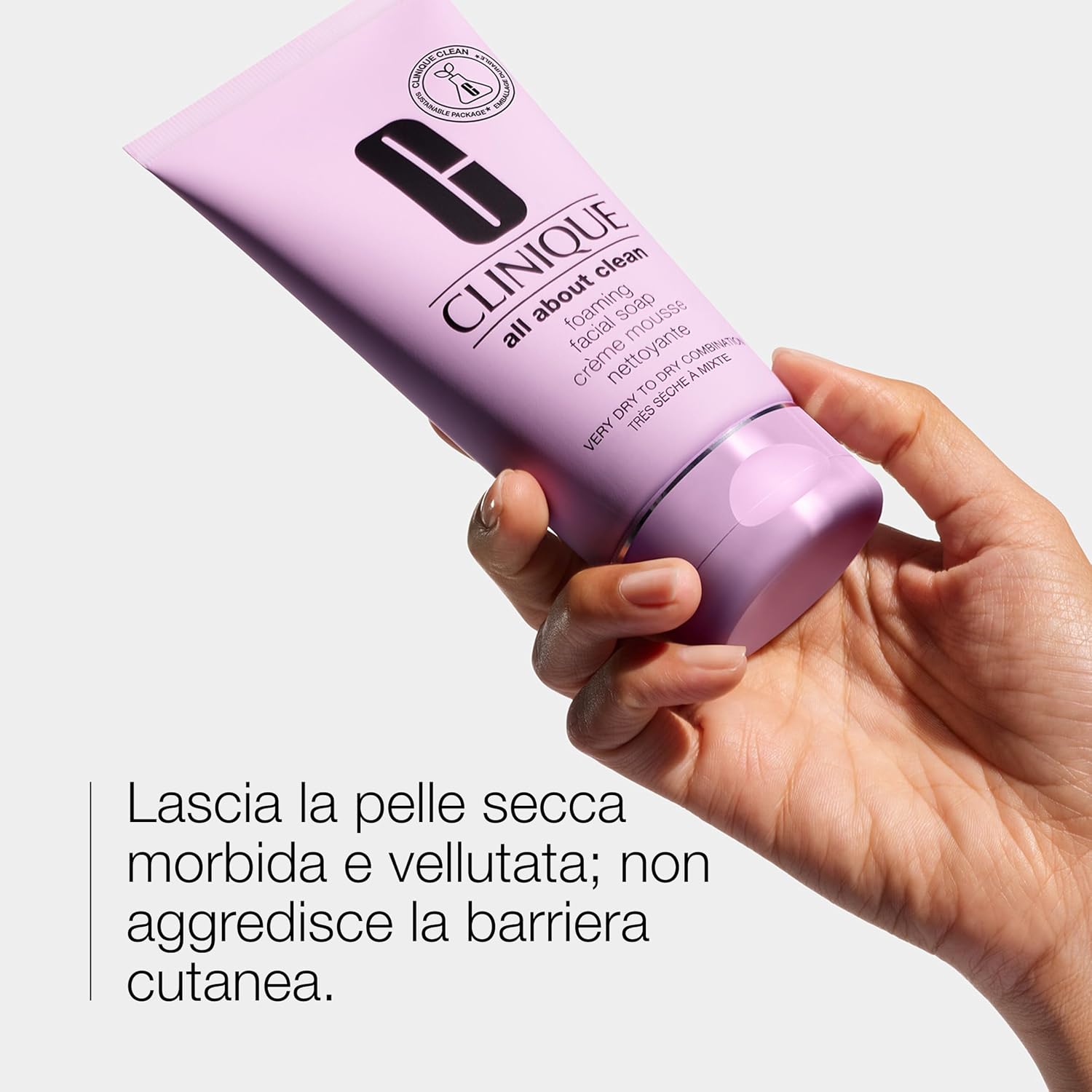 Detalle 2 de Clinique All About Clean Foaming Face Soap 150 ml