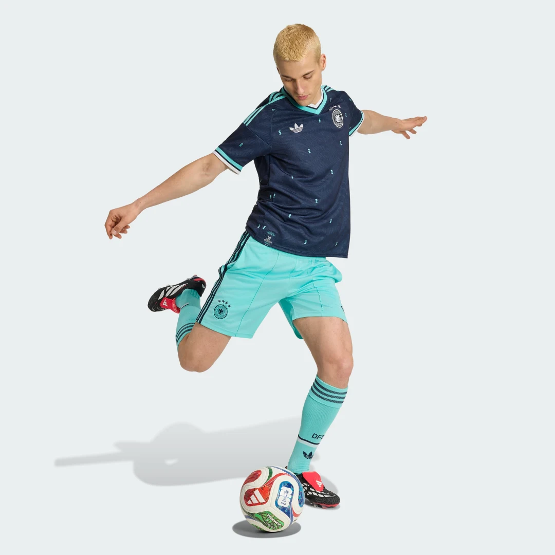 Detalle de Pantalón corto segunda equipación Alemania 26 de Adidas – Turquesa