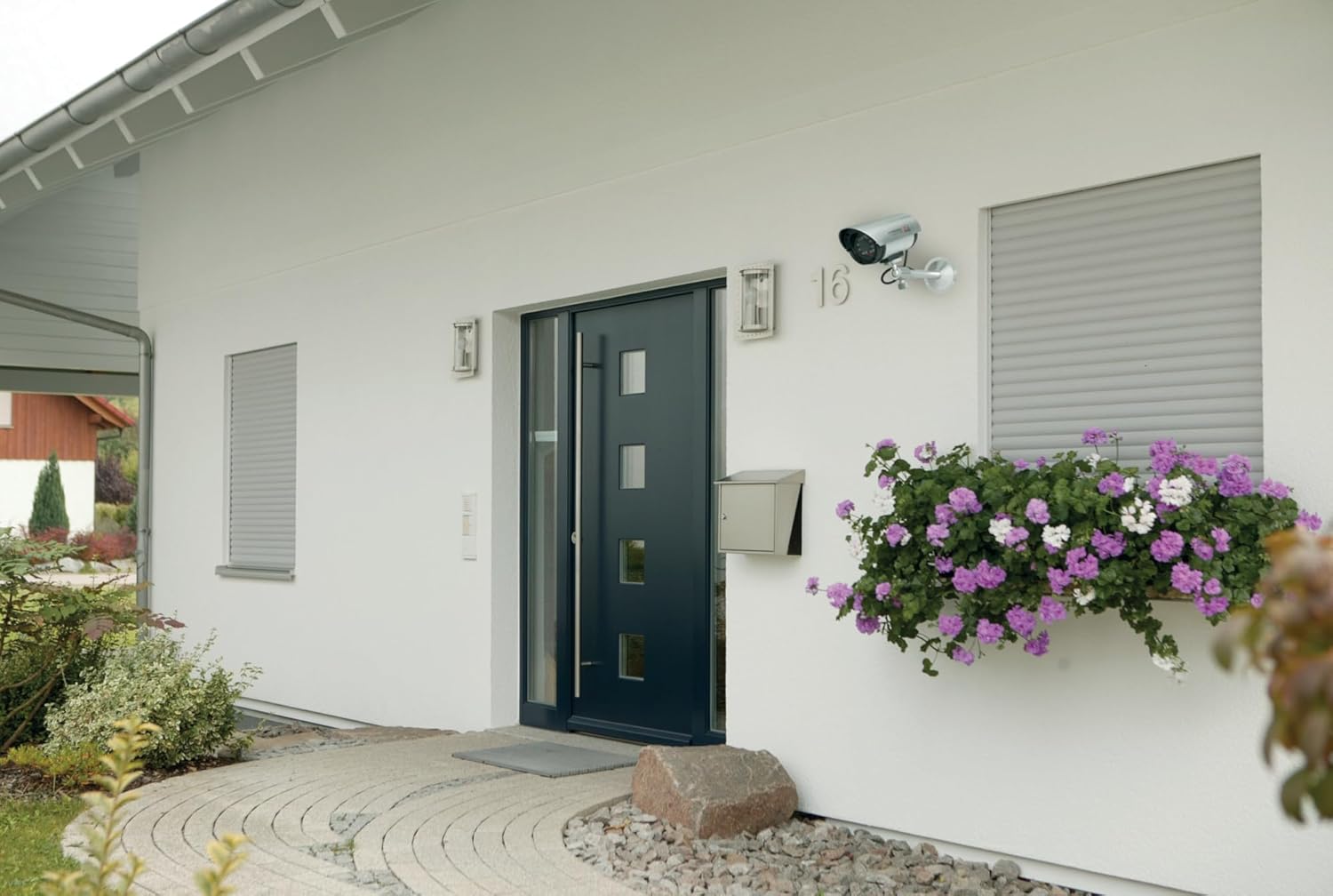 Thumbnail 1 de UNITEC Dummy-Kamera – realistische Nachbildung mit blinkender LED, IP44, verstellbar