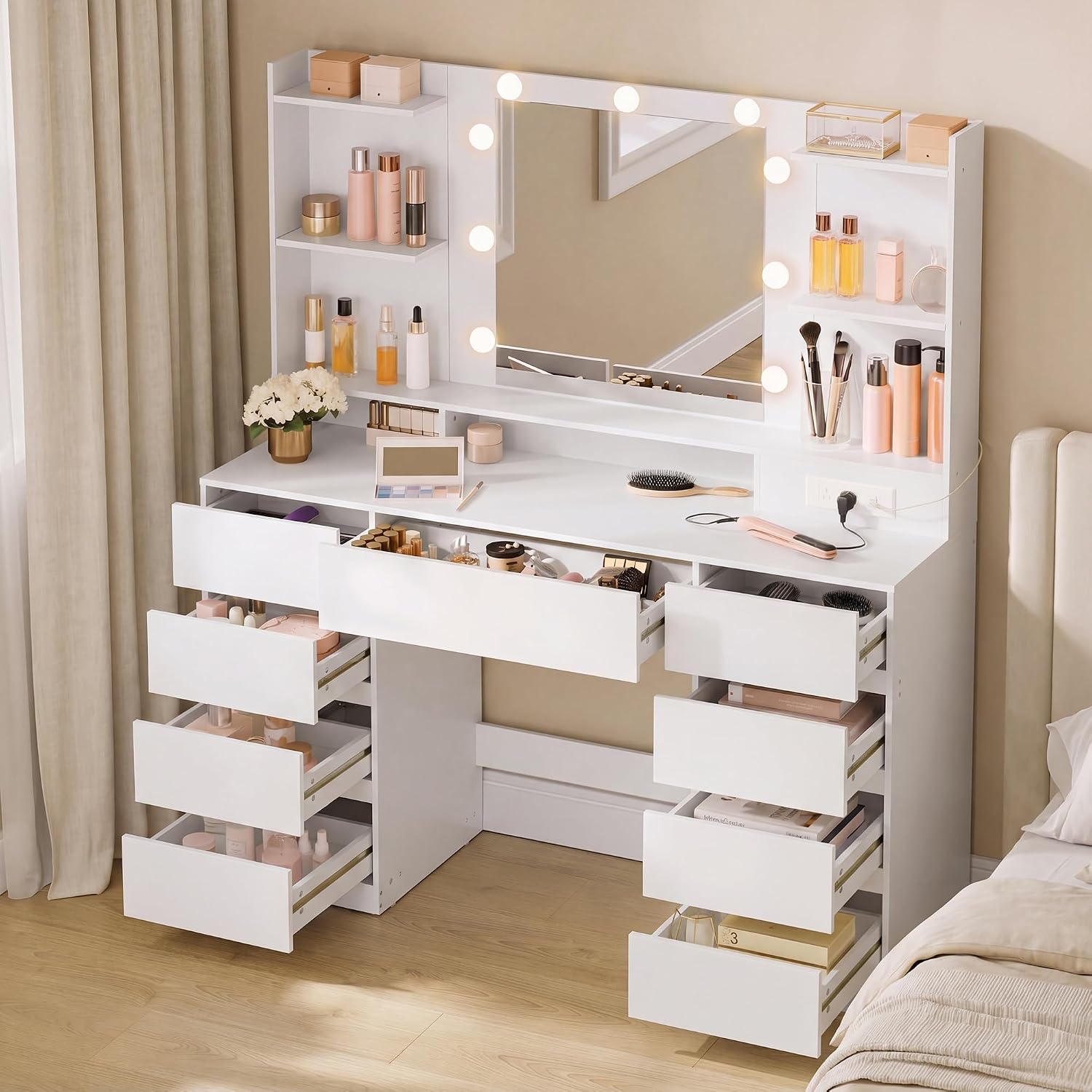 Detalle de VASAGLE URDT141WB01S Vanity Desk with Mirror, Lights and 9 Drawers