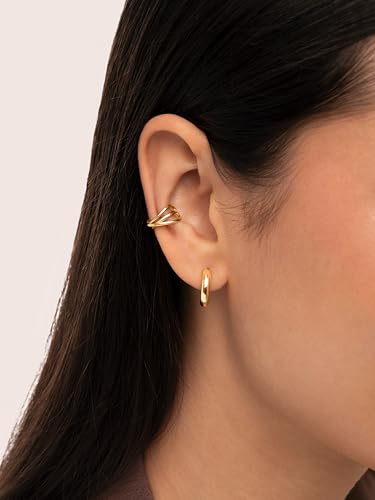 Detalle 2 de SINGULARU Pendiente Suelto Ear Cuff Triple Cross – latón bañado en oro 18 kt