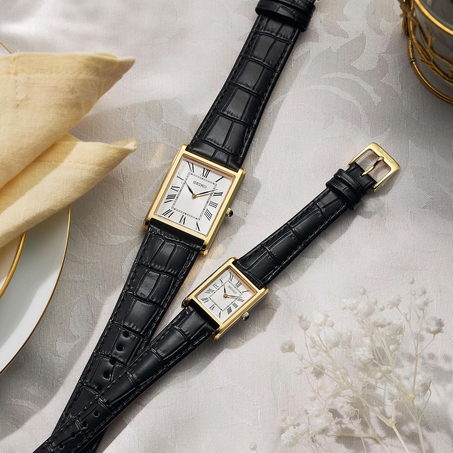 Detalle 2 de Seiko Klassik SWR104P1 Herrenuhr – Schwarz, Lederband, 27 mm Gehäuse, 5 bar