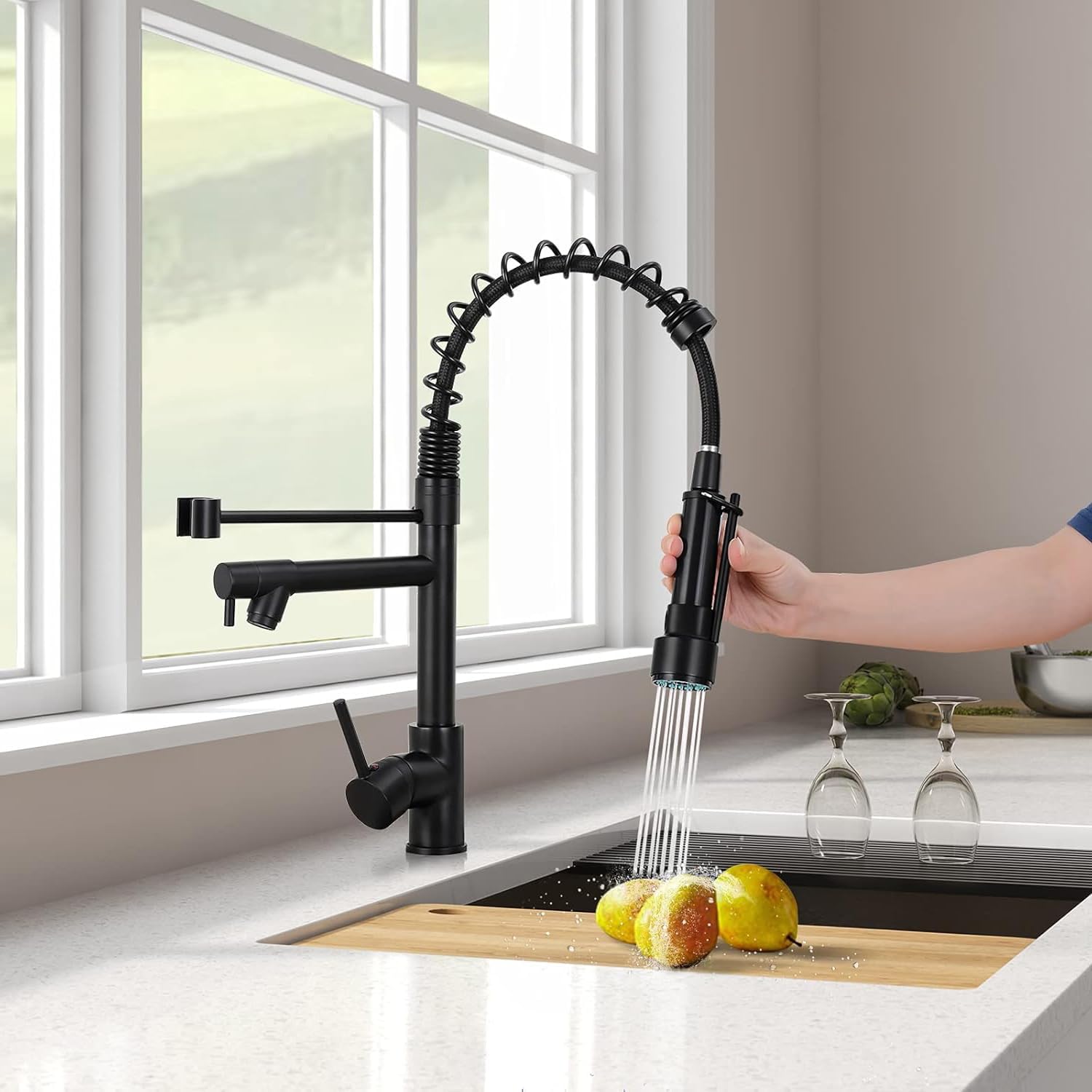 Detalle 1 de GIFTQOOL Kitchen Faucet, Matte Black