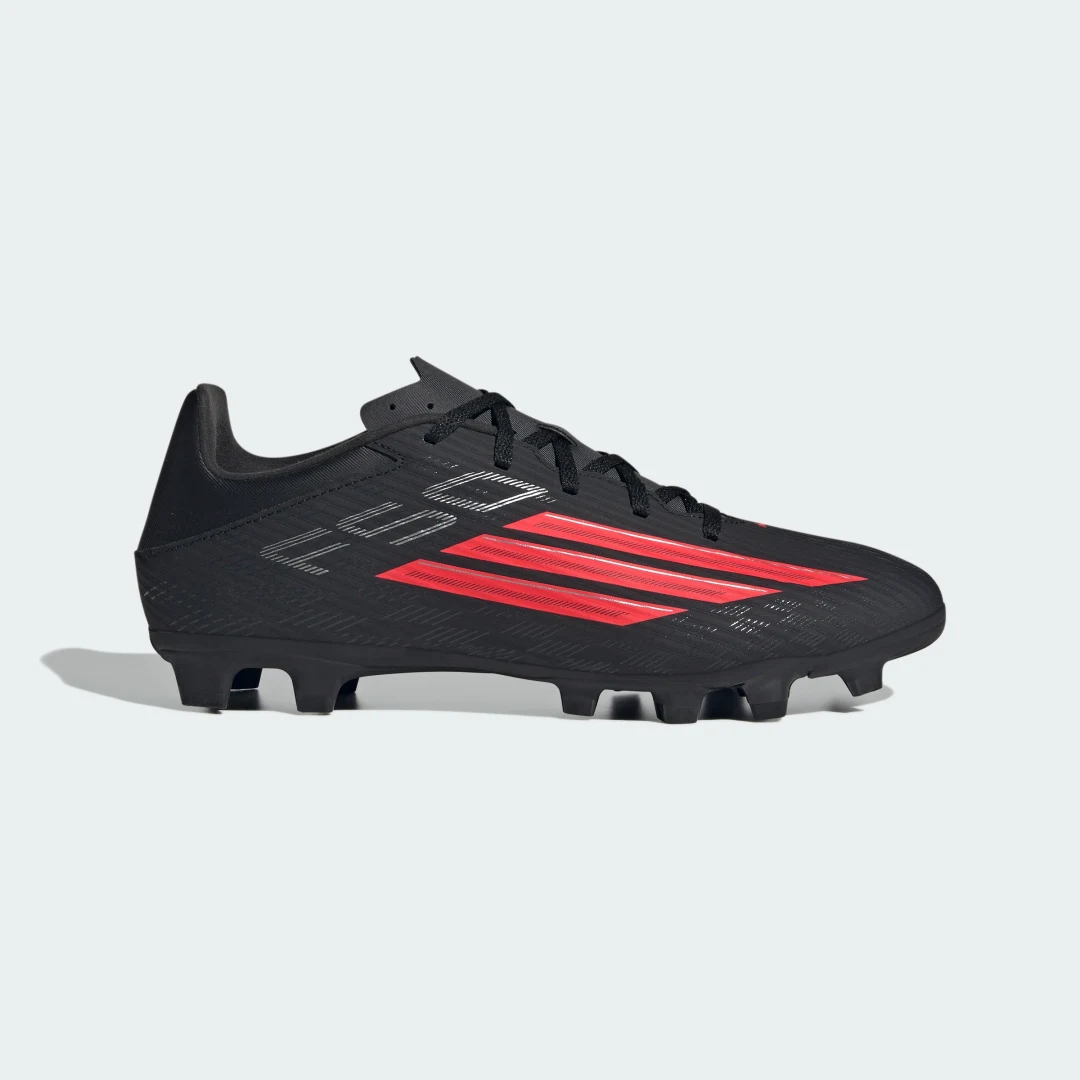 Detalle de Bota de fútbol Adidas F50 CLUB: césped natural seco y multisuperficie