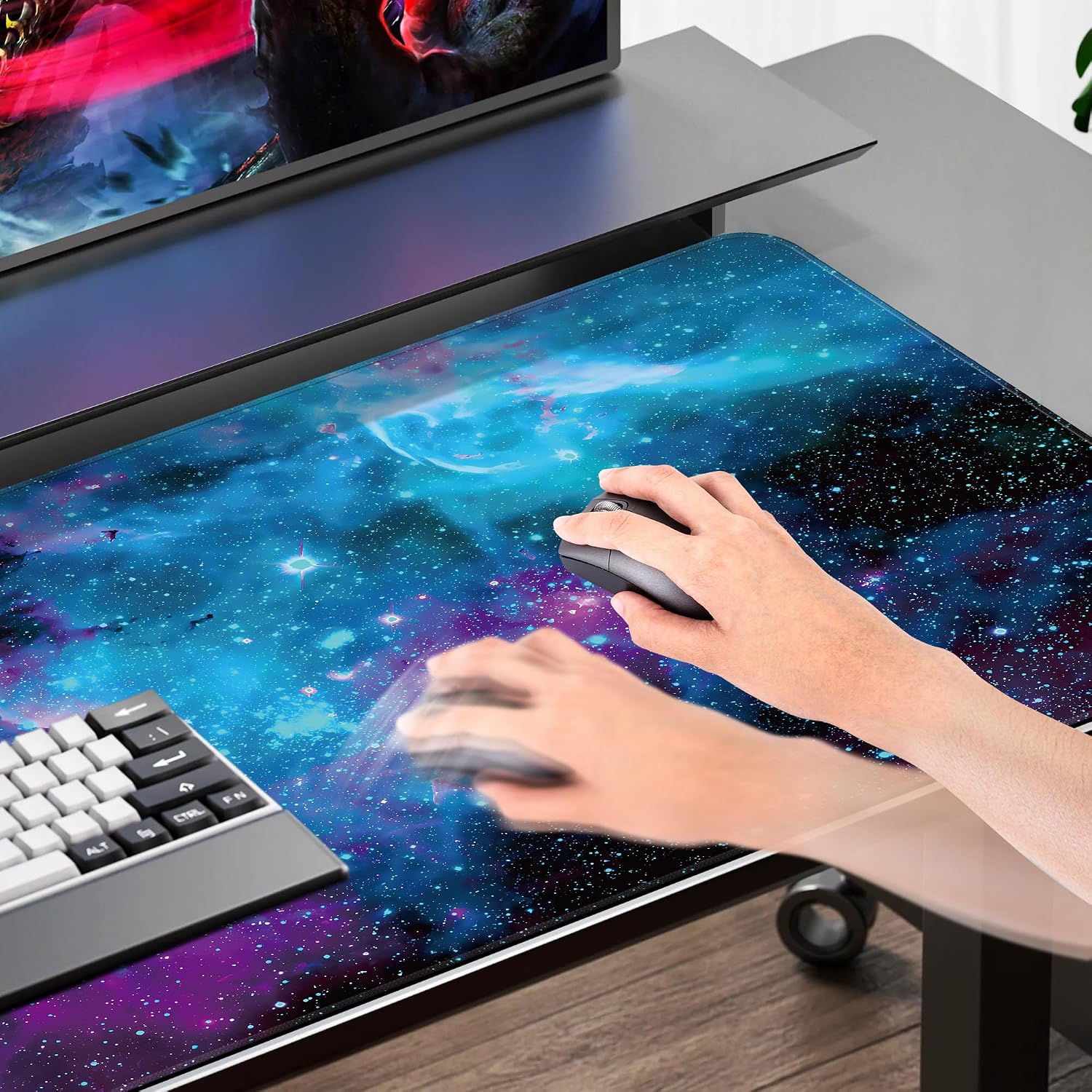 Thumbnail 3 de Mydours 1400x600mm Mauspad XXL – Großes Universum-Gaming-Deskpad mit rutschfester Unterseite