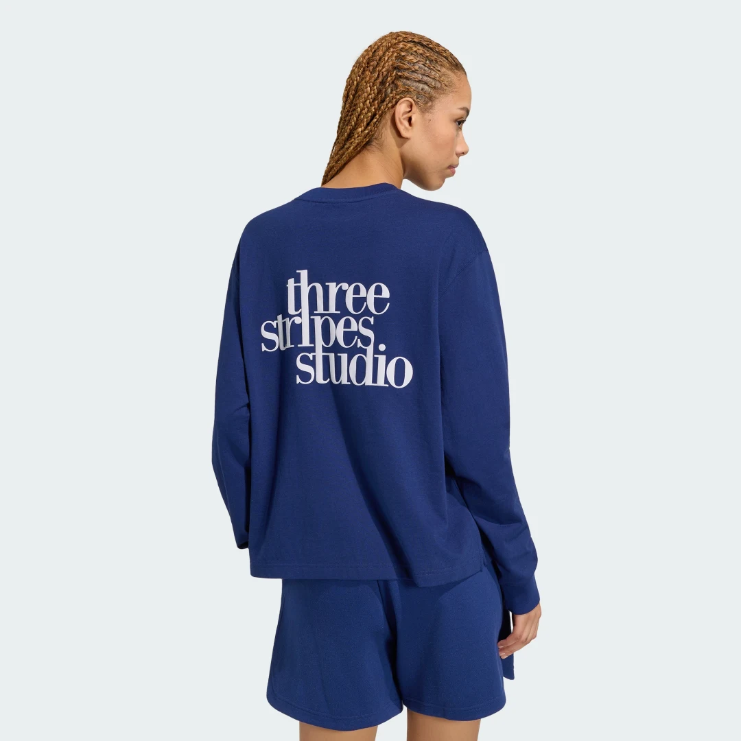 Detalle 2 de Camiseta manga larga 3 Stripes Studio Boyfriend de Adidas