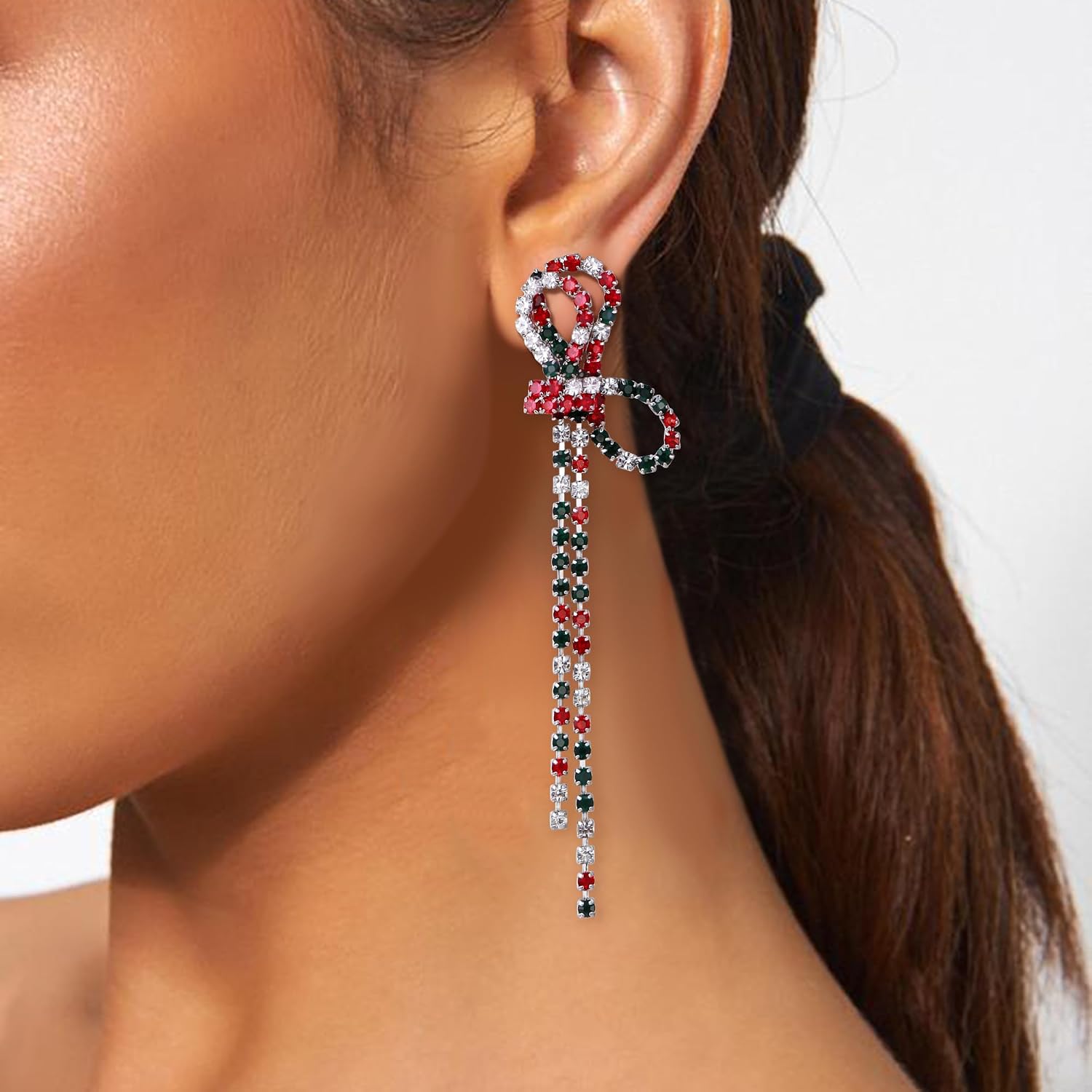 Detalle 2 de Clearine Fashion Tassel Bow Earrings 3.2in
