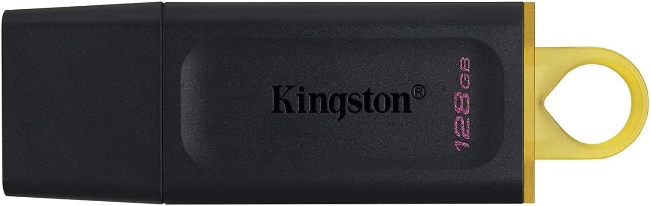 Detalle de Kingston DataTraveler Exodia DTX/128GB USB 3.2 Gen 1 con tapa protectora y aro de llavero