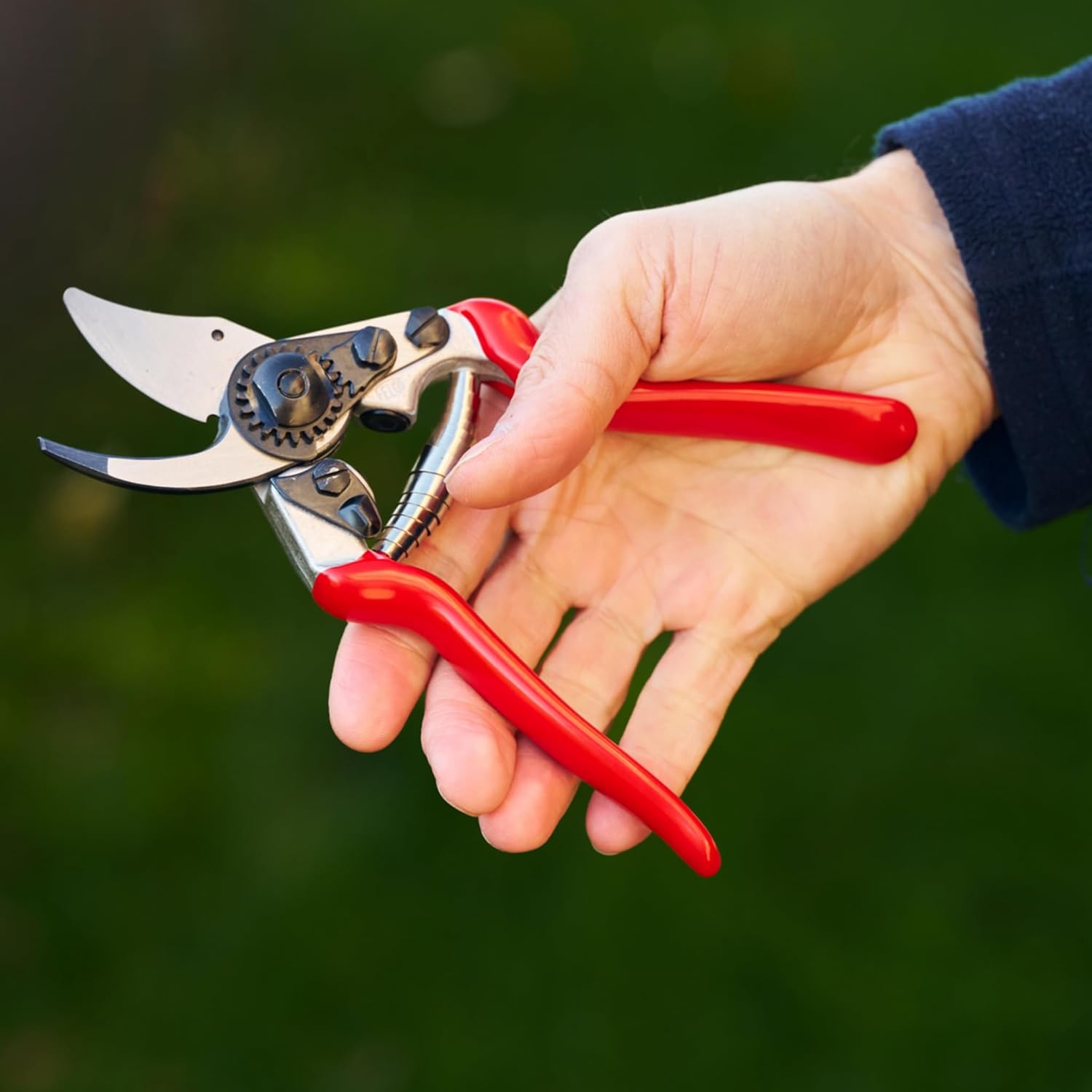Thumbnail 3 de FELCO 6 kompakte Bypass-Schere – präzise, langlebig und ergonomisch (Rechtshänder, Größe M)