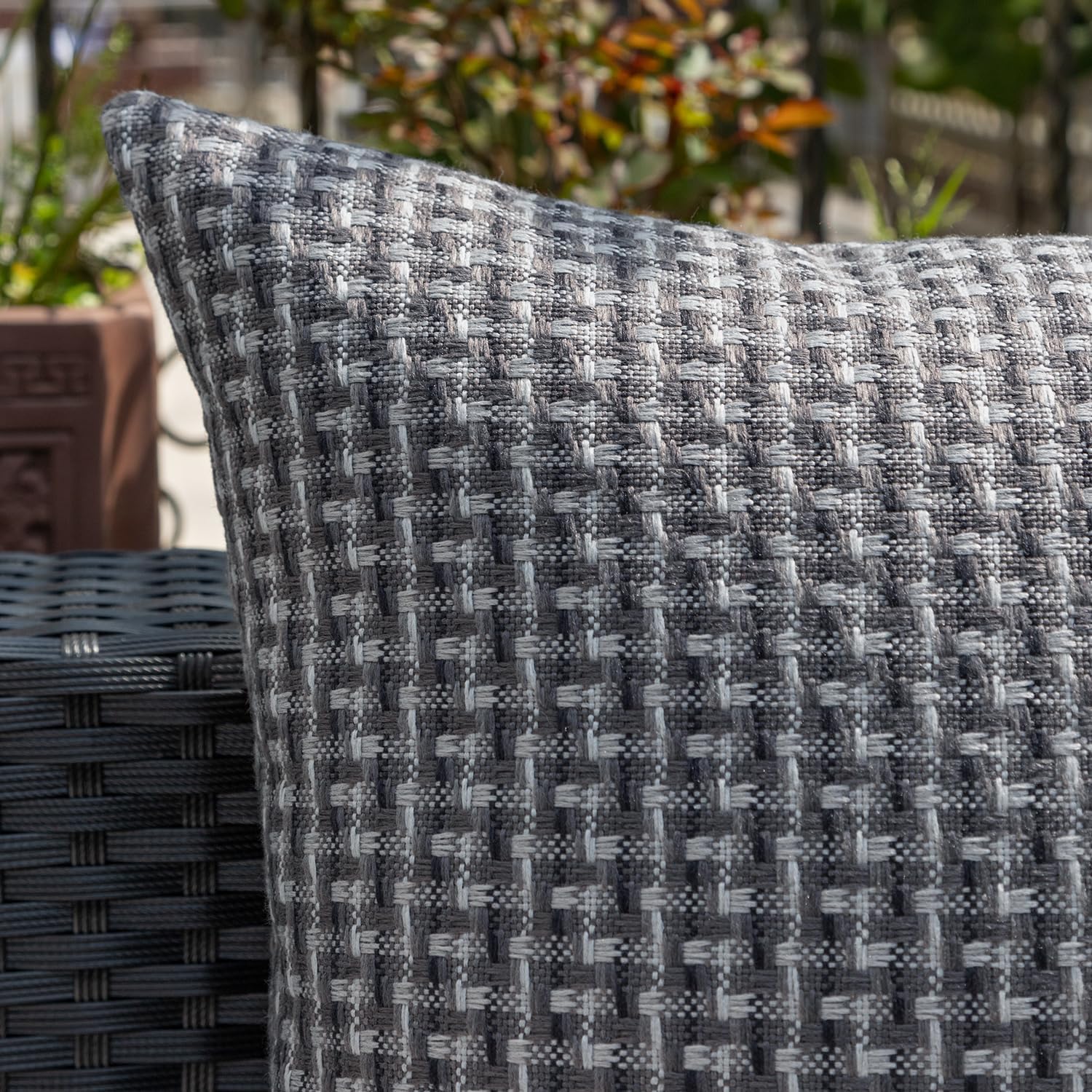 Thumbnail 1 de Kevin Textile Waterproof Cushion Covers 50x50 cm – Set of 2 for Outdoor Use