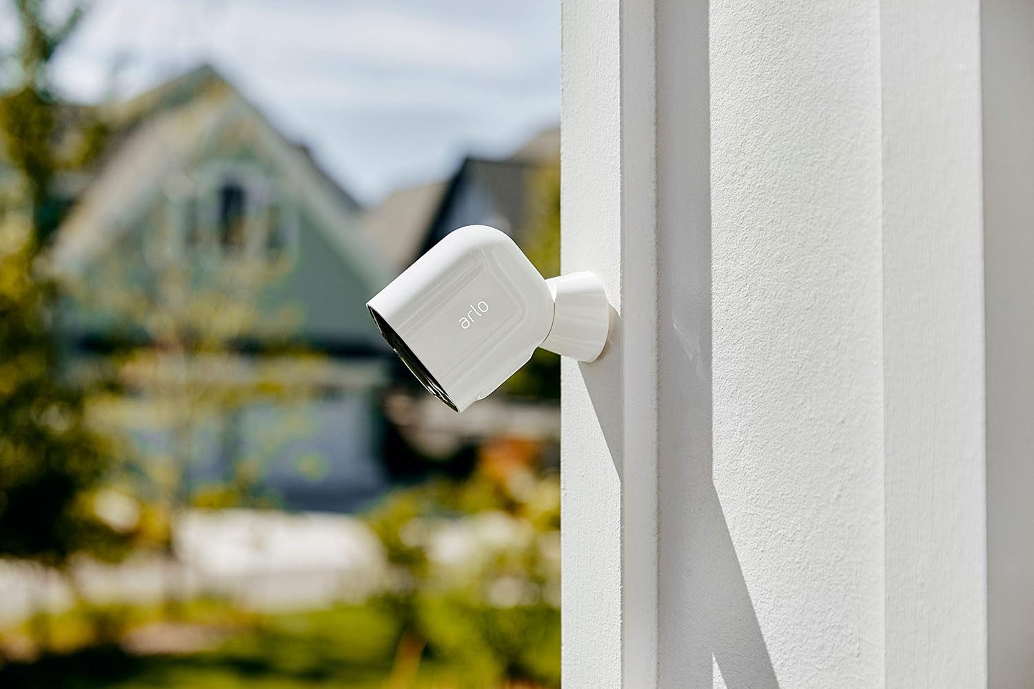 Thumbnail 5 de Accessoire Arlo certifié : câble de recharge magnétique blanc 2,4 m (Arlo Pro 3 / Ultra)