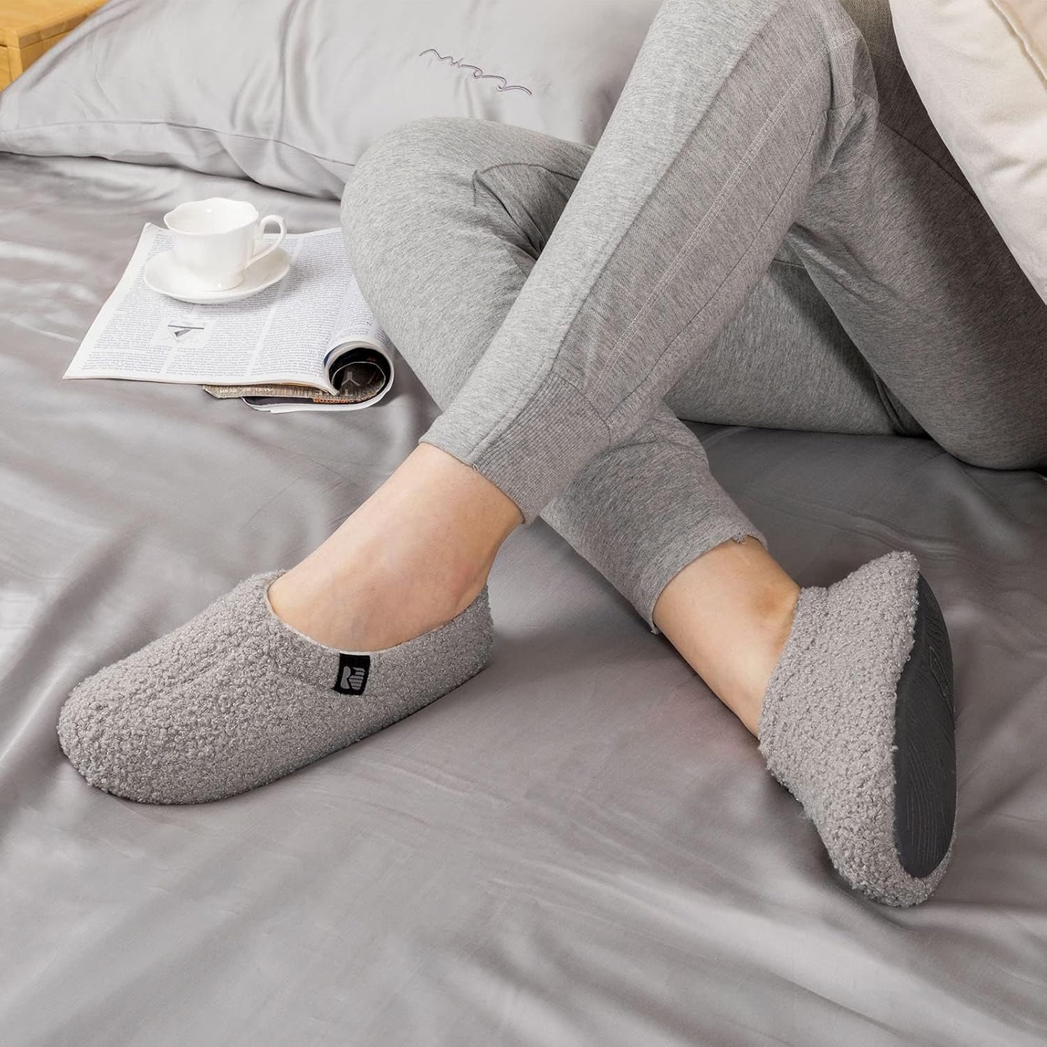 Detalle 2 de RockDove Teddy Fleece Indoor Slipper