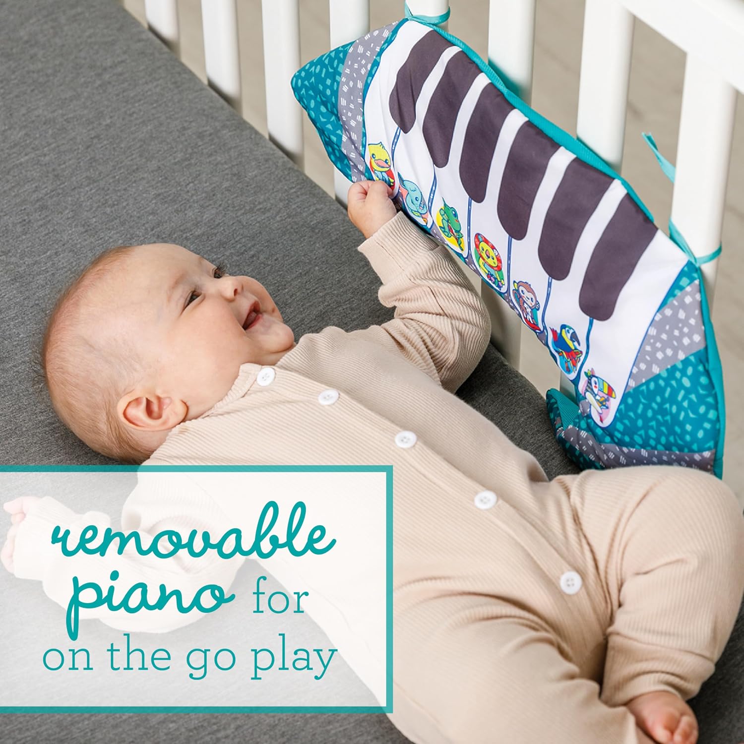 Thumbnail 2 de Infantino 3-en-1 Tummy time Pillow and Piano : tapis de jeu évolutif dès la naissance