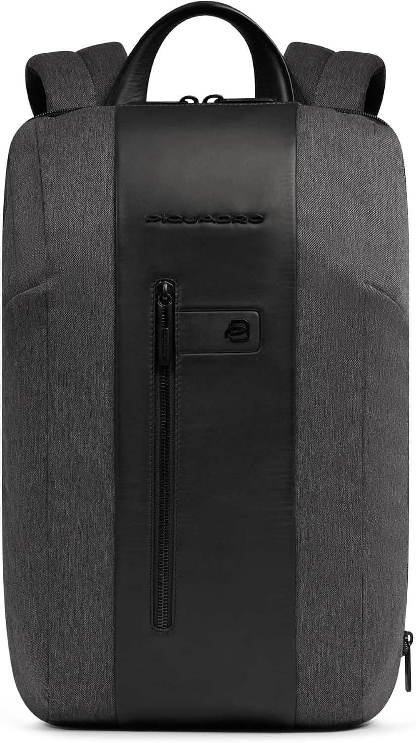 Detalle de PIQUADRO – Zaino Porta PC 15,6" in Tessuto Riciclato e Pelle: stile, praticità e sicurezza