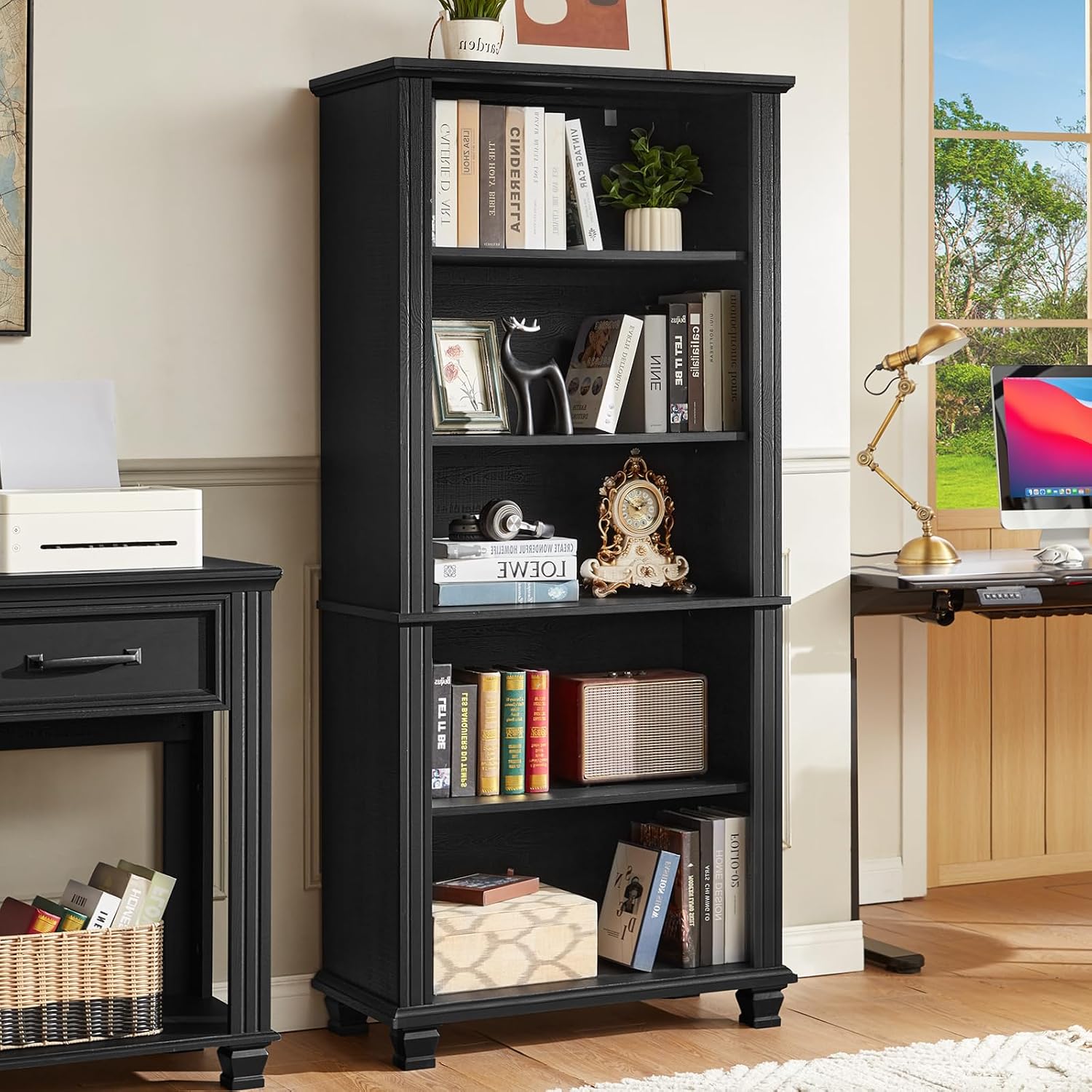 Detalle de SAVOR LIFE black tall bookshelf, 5-Tier Black Bookcase with Adjustable Shelves