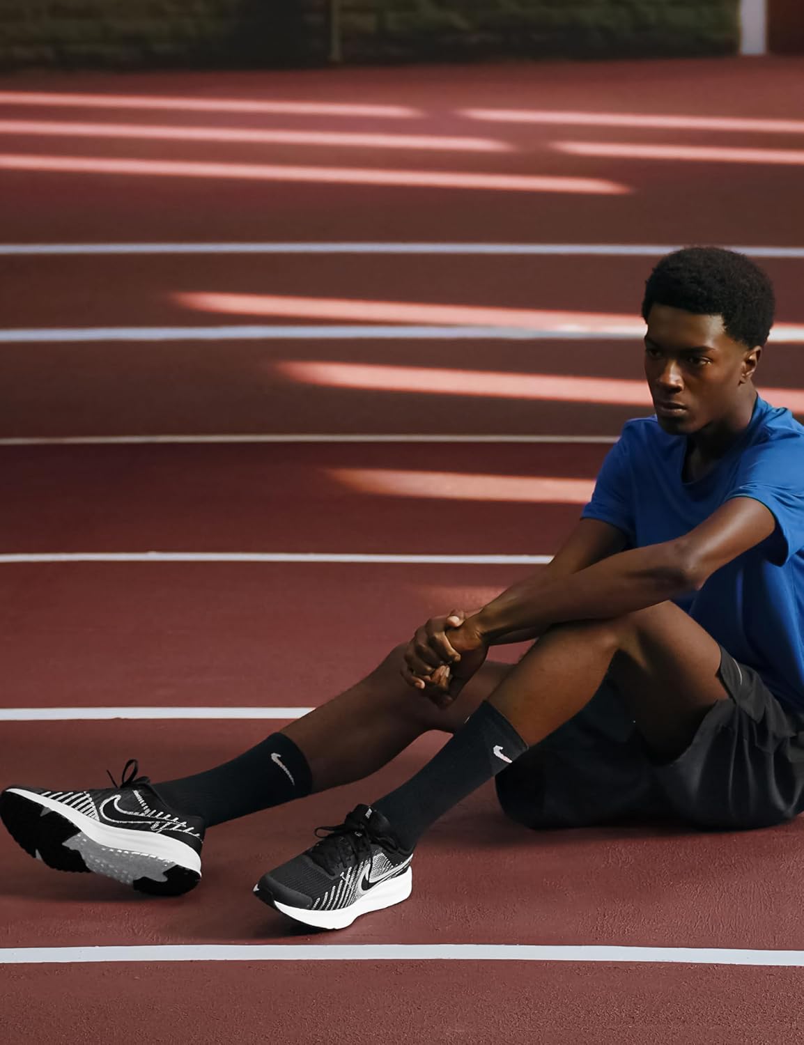 Detalle de Nike Run Defy Scarpe da passeggio Uomo: ammortizzazione reattiva e leggerezza per ogni passo