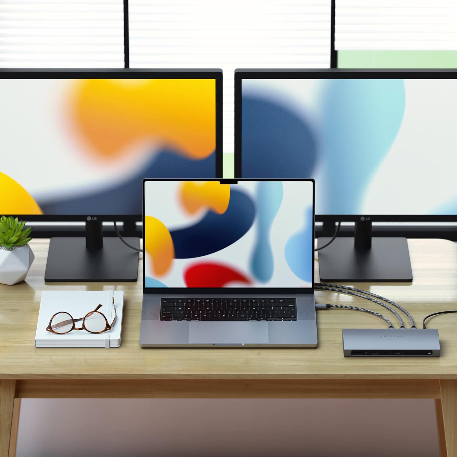 Detalle de Satechi Cavo USB-C a USB-C 4.0 25 cm: PD 100W, 40 Gbps e supporto 8K/4K