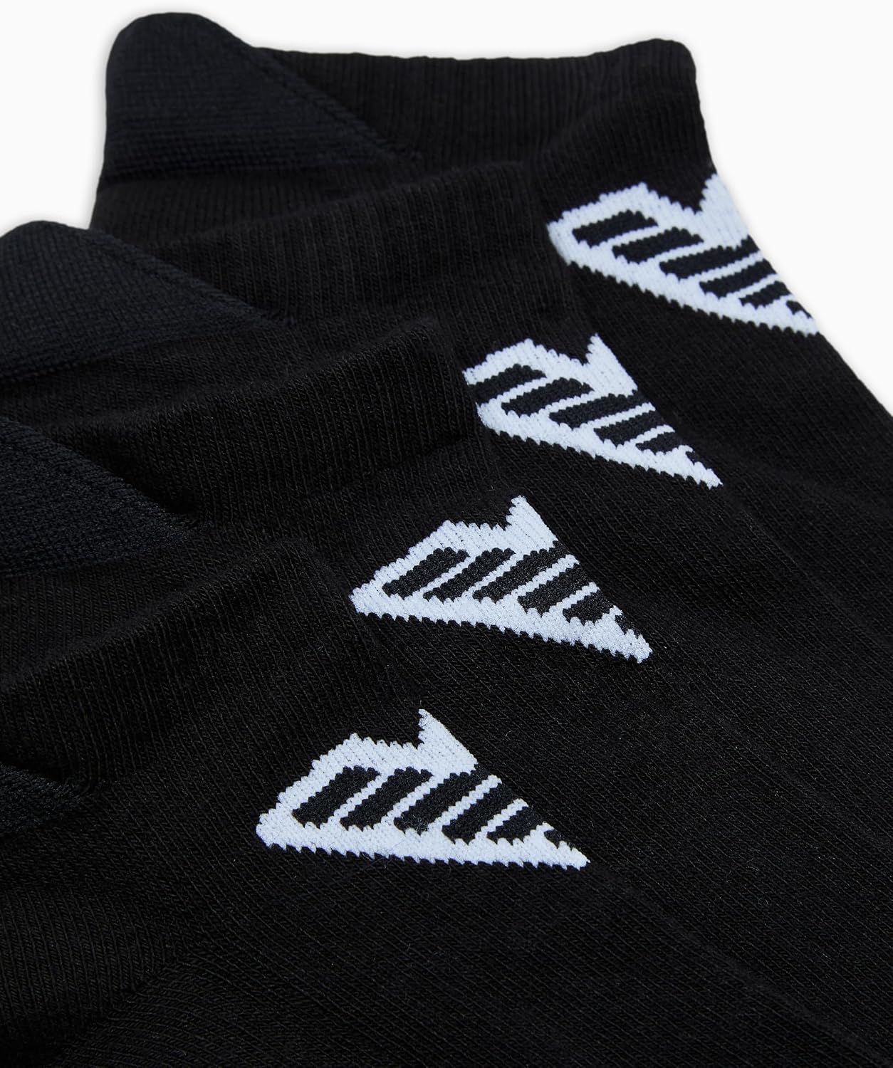 Detalle 2 de Emporio Armani 2-pack Sneaker Socks Chaussettes Homme – Confort et élégance pour le quotidien