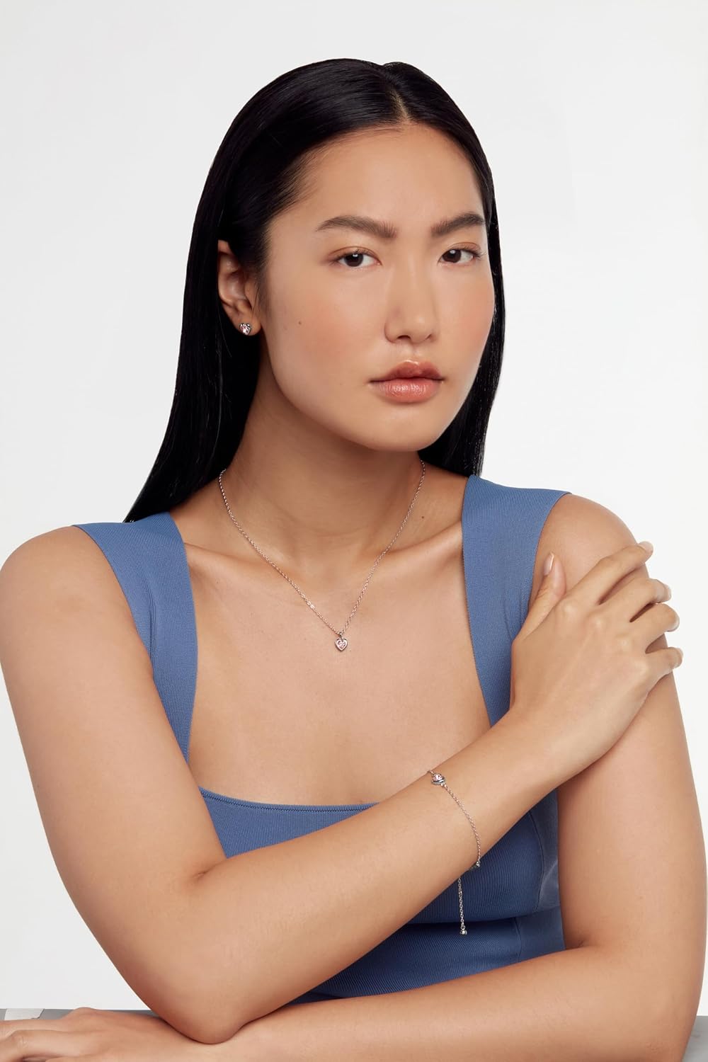 Thumbnail 3 de Ted Baker Hannela Crystal Heart Necklace 42-47cm