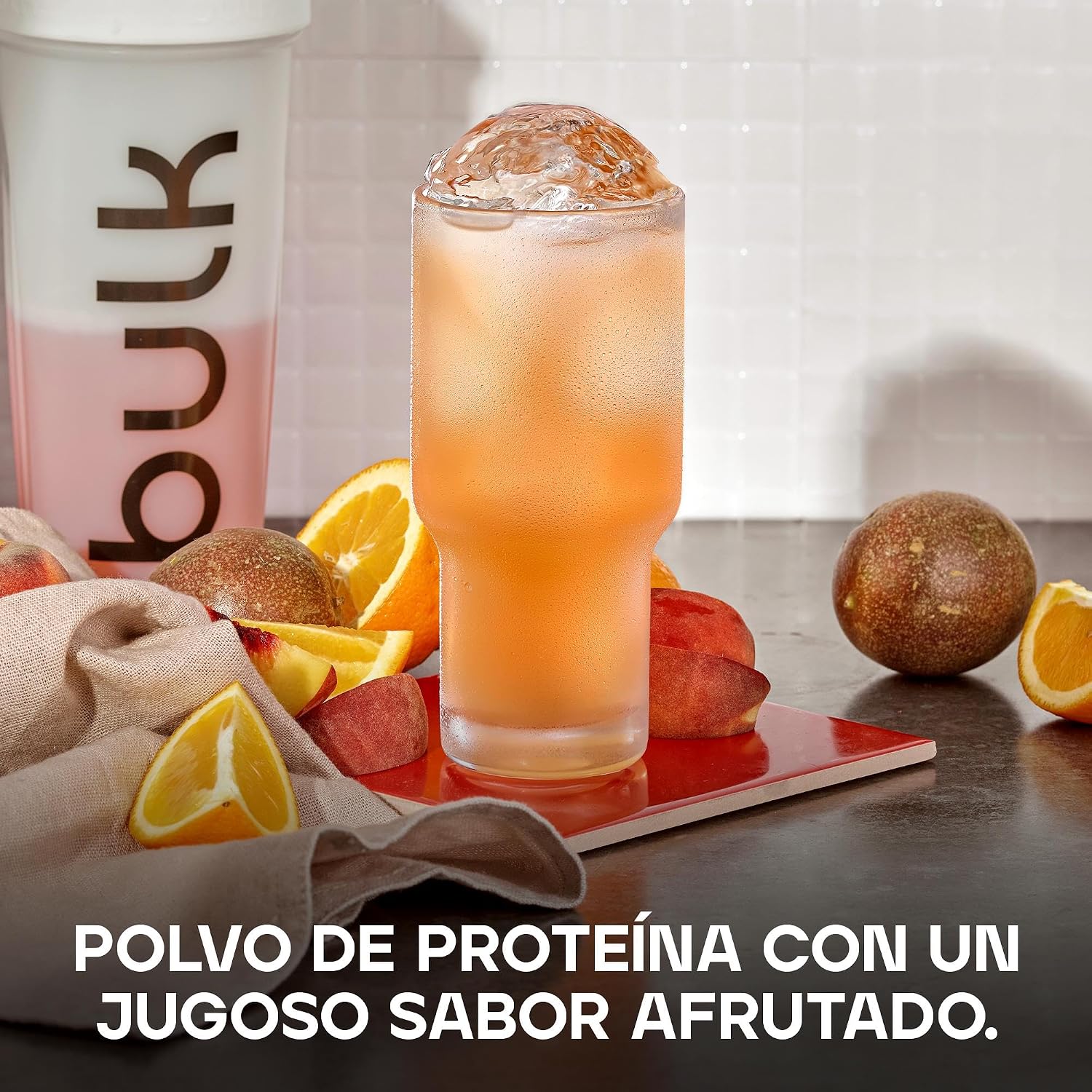 Detalle 2 de Bulk Clear Whey Isolate 🍹 500 g, 20 Dosis, Fruta Punch