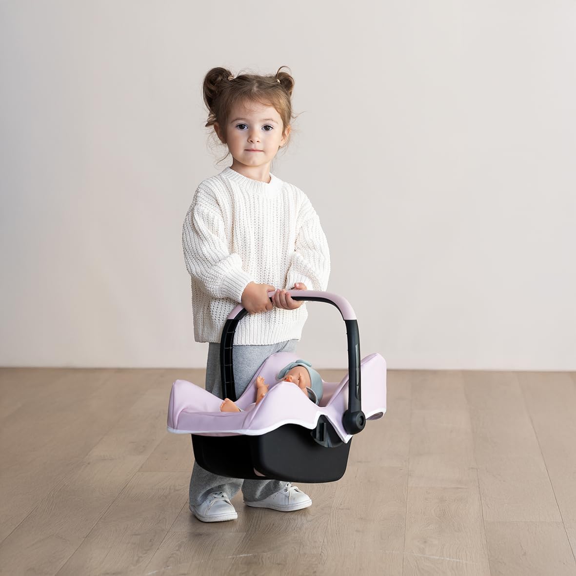 Detalle 2 de Smoby Maxi-COSI Pink Doll Seat with Adjustable Handle, Safety Belt and Storage