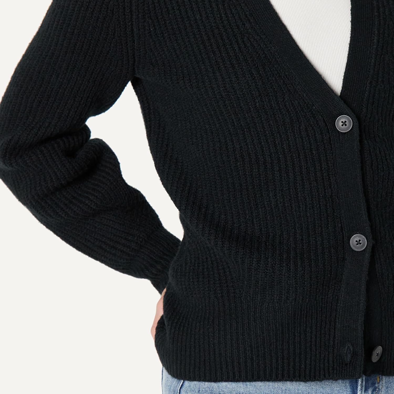 Detalle 2 de Amazon Essentials Damen Gerippte Soft-Touch-Blouson-Strickjacke – lockerer Fit, kuschelig warm