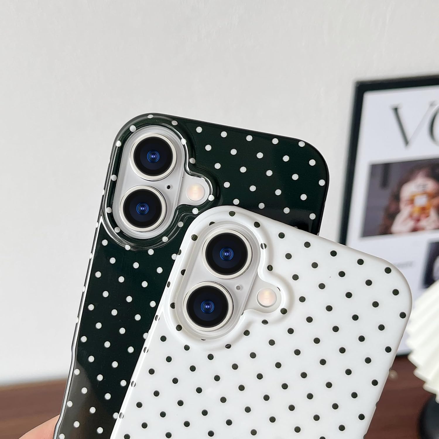 Detalle de Yeddabox iPhone 16 Phone Case