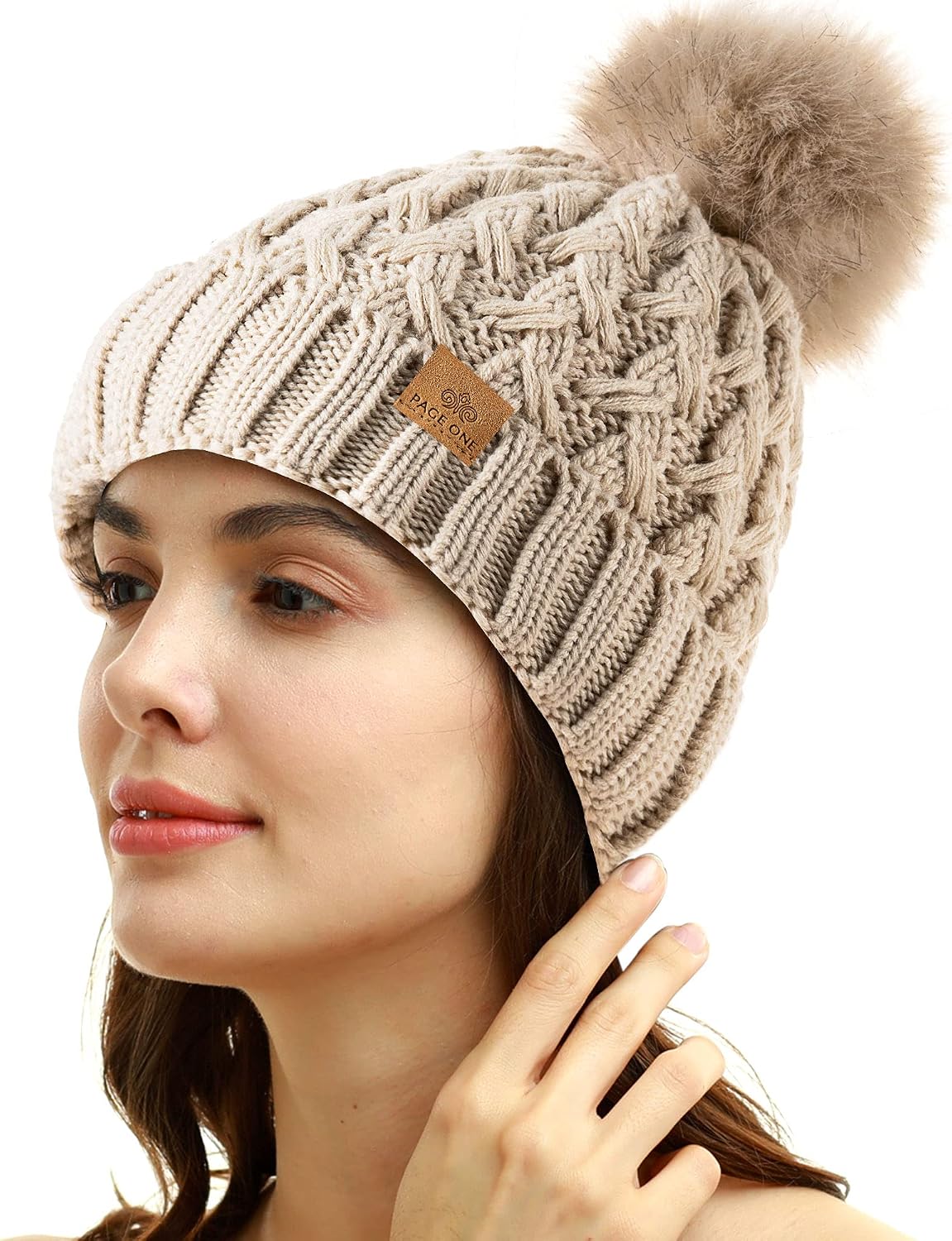 Detalle 2 de PAGE ONE Women's Beanie 100% Acrylic