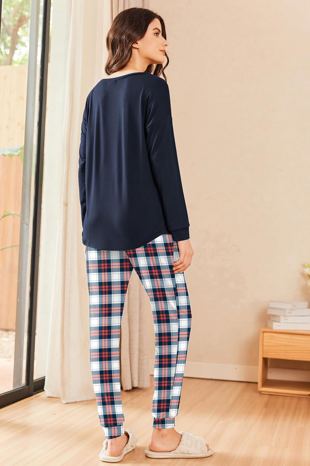 Detalle de Ekouaer Women's Pajama Set, Polyester-Spandex Blend