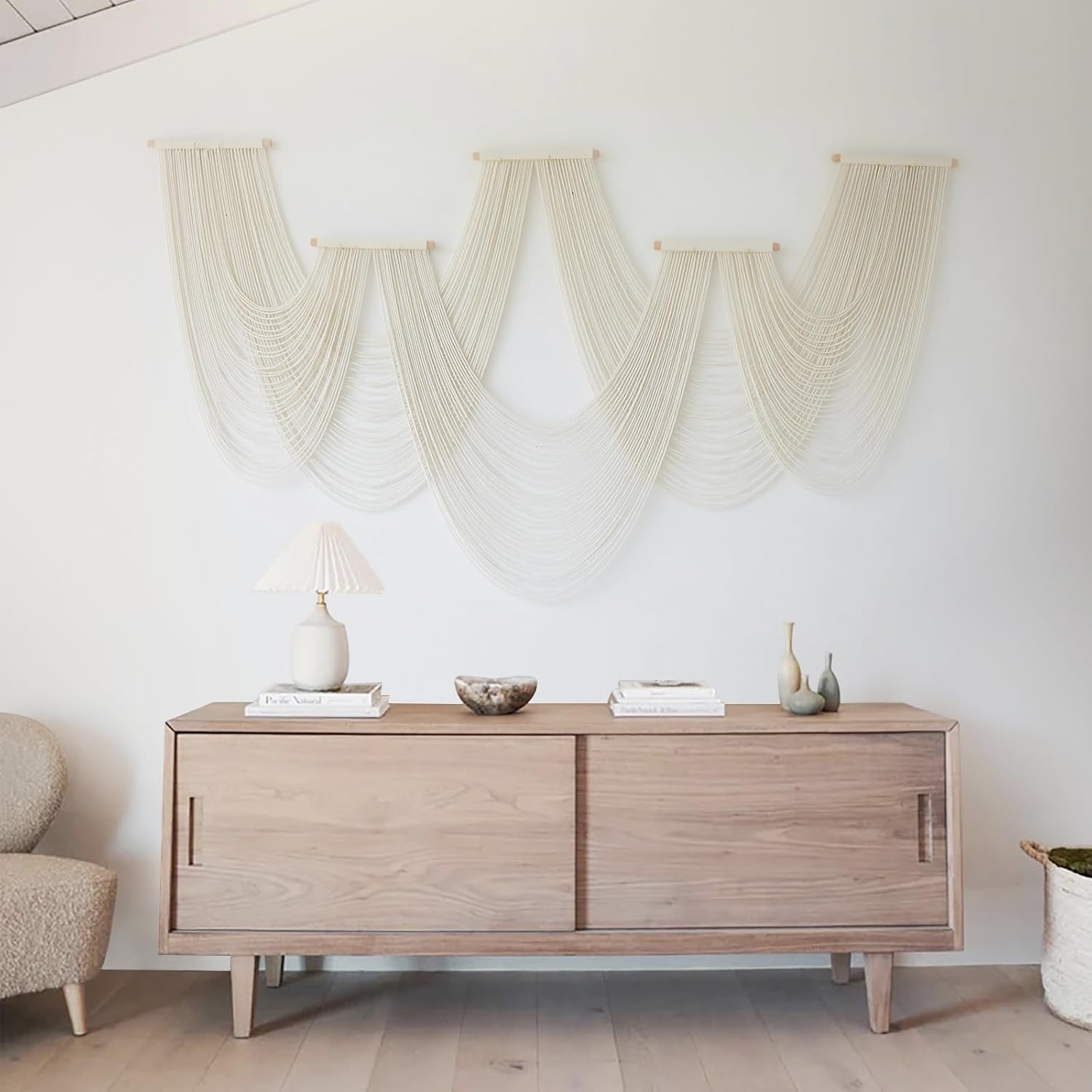 Detalle de IOWER Ivory Macrame Wall Hanging, Handmade Geometric Fiber Wall Art