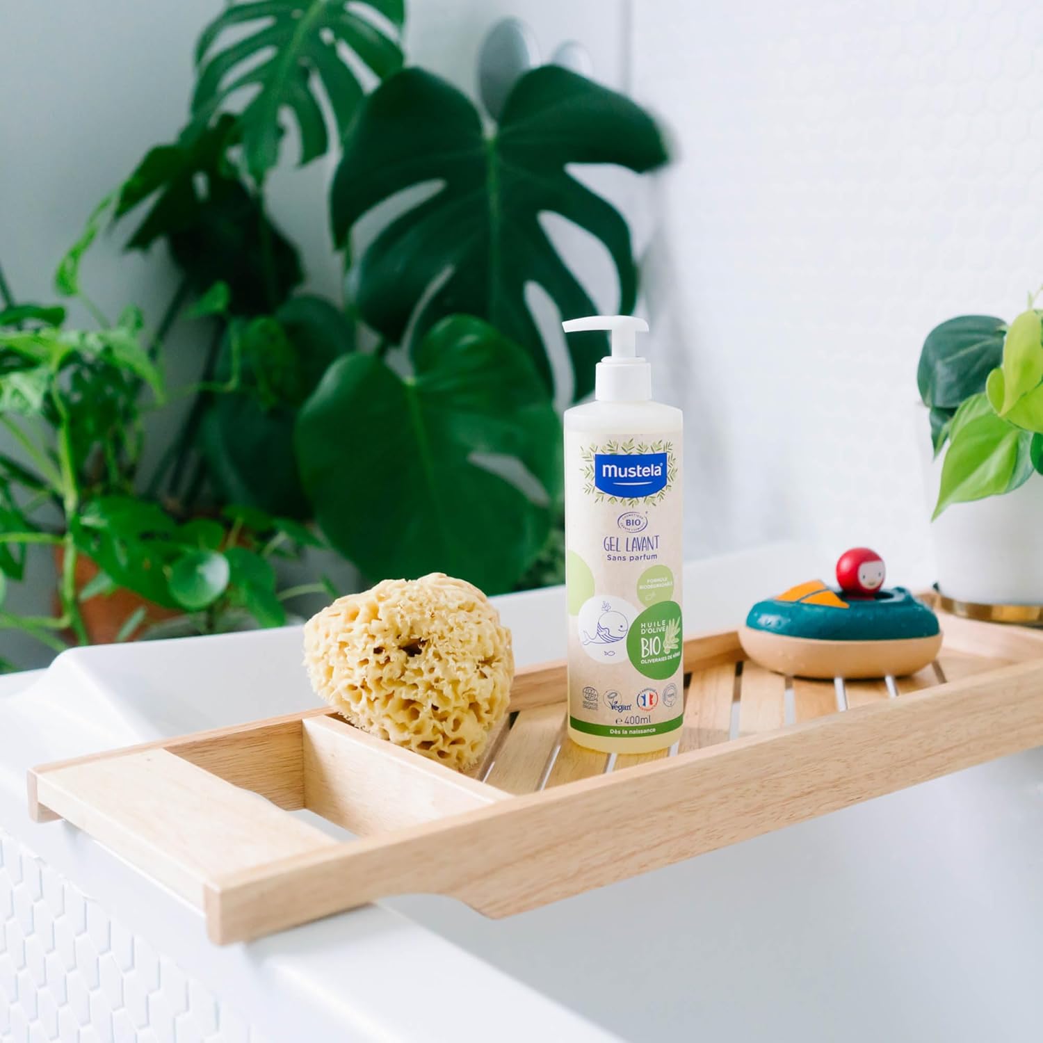 Detalle de Mustela Gel Detergente Bio Vegano con Olio di Oliva, Aloe e Glicerina – Detersione delicata per neonati e tutta la famiglia